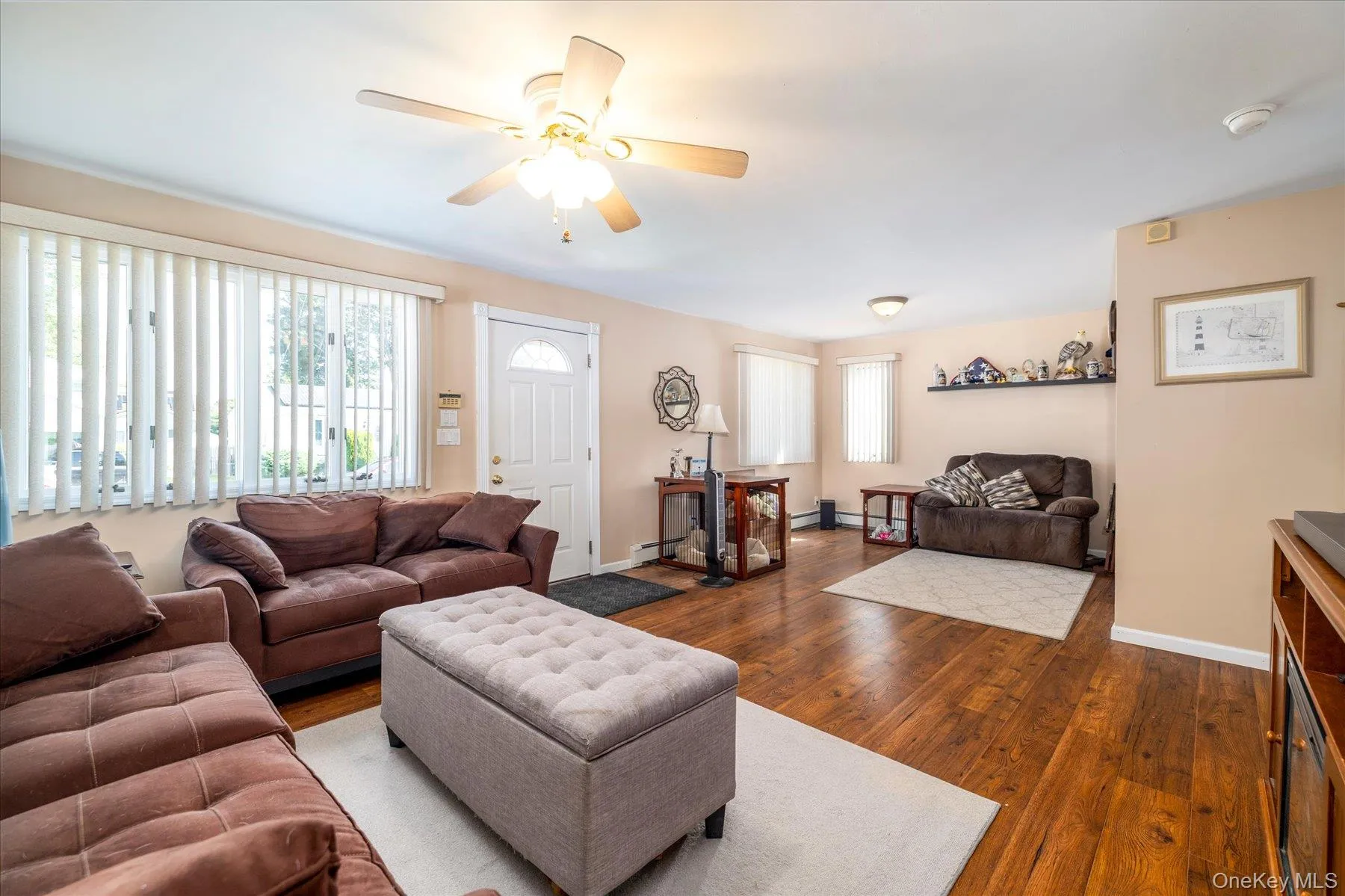 18 Dante Place, Babylon, NY, 3 Bedrooms Bedrooms, 7 Rooms Rooms,2 BathroomsBathrooms,Residential,For Rent,Dante,0,1038642 18 Dante Place, Babylon, NY, 3 Bedrooms Bedrooms, 7 Rooms Rooms,2 BathroomsBathrooms,Residential,For Rent,Dante,0,1038642
