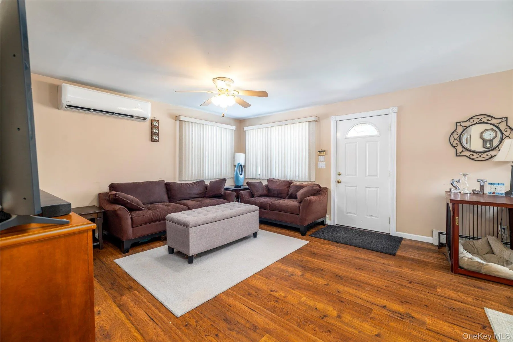 18 Dante Place, Babylon, NY, 3 Bedrooms Bedrooms, 7 Rooms Rooms,2 BathroomsBathrooms,Residential,For Rent,Dante,0,1038642 18 Dante Place, Babylon, NY, 3 Bedrooms Bedrooms, 7 Rooms Rooms,2 BathroomsBathrooms,Residential,For Rent,Dante,0,1038642