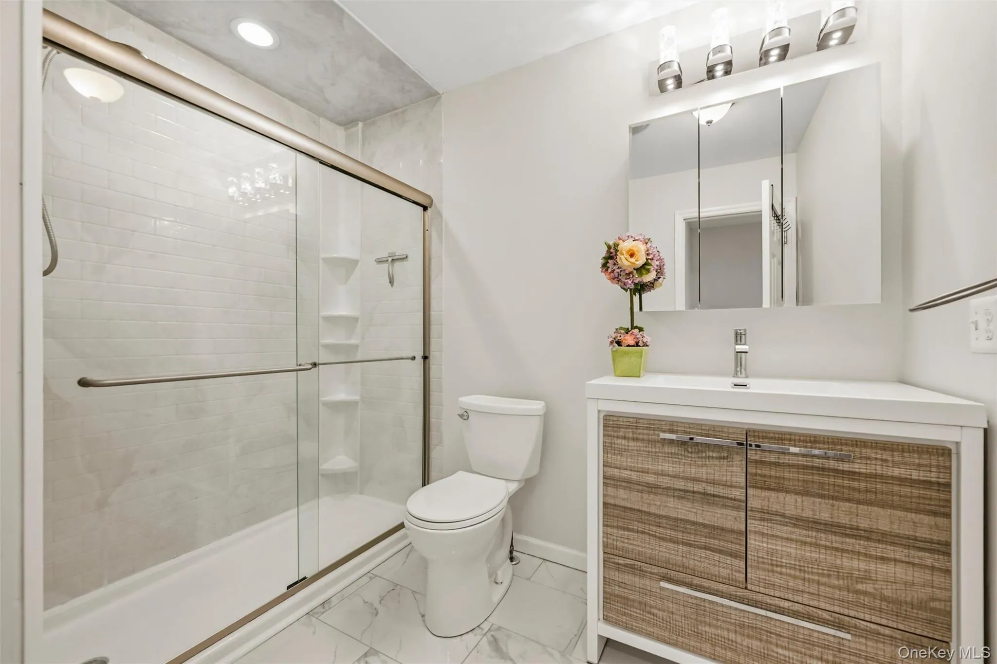 21 Taconic Street, Poughkeepsie (town), NY, 2 Bedrooms Bedrooms, 6 Rooms Rooms,1 BathroomBathrooms,Residential,For Rent,Taconic,0,1038643 21 Taconic Street, Poughkeepsie (town), NY, 2 Bedrooms Bedrooms, 6 Rooms Rooms,1 BathroomBathrooms,Residential,For Rent,Taconic,0,1038643