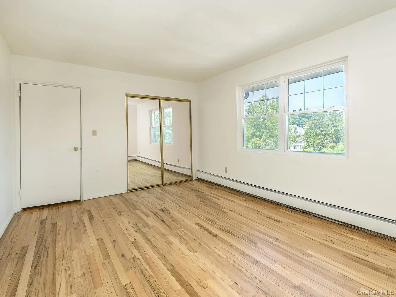 14U Madison Park Gardens, North Hempstead, NY, 1 Bedroom Bedrooms, 3 Rooms Rooms,1 BathroomBathrooms,Residential,For Rent,Madison Park Gardens,0,1038645 14U Madison Park Gardens, North Hempstead, NY, 1 Bedroom Bedrooms, 3 Rooms Rooms,1 BathroomBathrooms,Residential,For Rent,Madison Park Gardens,0,1038645