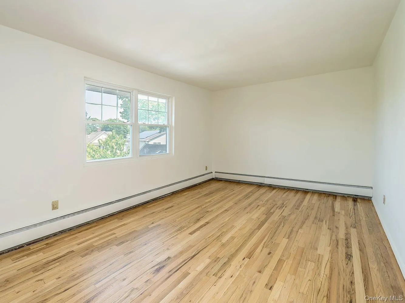 14U Madison Park Gardens, North Hempstead, NY, 1 Bedroom Bedrooms, 3 Rooms Rooms,1 BathroomBathrooms,Residential,For Rent,Madison Park Gardens,0,1038645 14U Madison Park Gardens, North Hempstead, NY, 1 Bedroom Bedrooms, 3 Rooms Rooms,1 BathroomBathrooms,Residential,For Rent,Madison Park Gardens,0,1038645