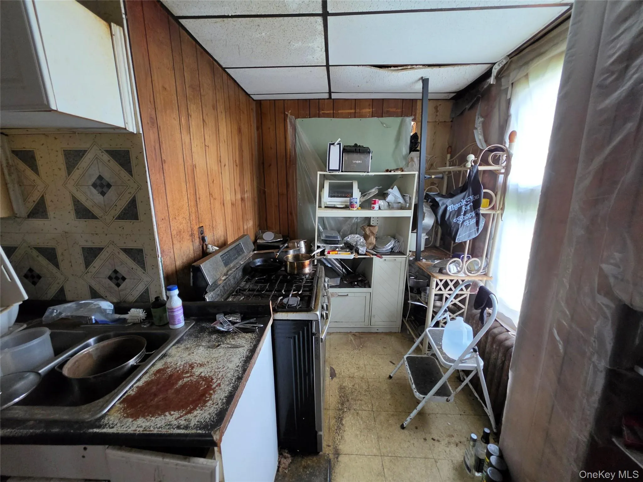 15 Pearl Street, Mount Vernon, NY, 3 Bedrooms Bedrooms, 6 Rooms Rooms,1 BathroomBathrooms,Residential,For Rent,Pearl,0,1038646 15 Pearl Street, Mount Vernon, NY, 3 Bedrooms Bedrooms, 6 Rooms Rooms,1 BathroomBathrooms,Residential,For Rent,Pearl,0,1038646