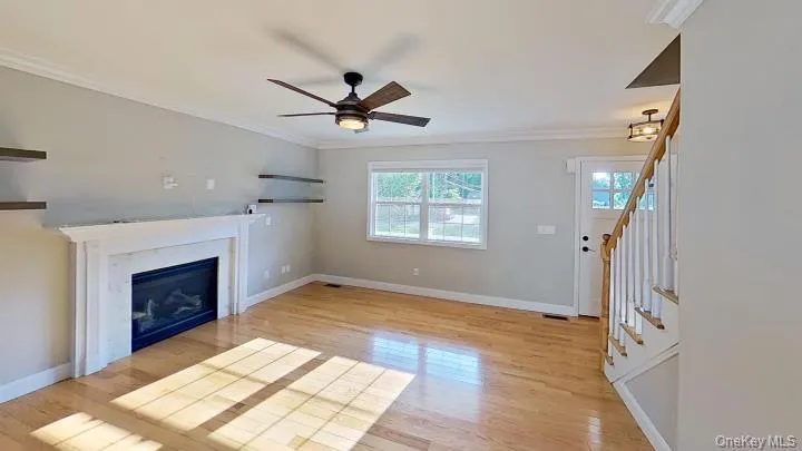 Welcoming, spacious with hardood floors and a propane burning fireplace too! Welcoming, spacious with hardood floors and a propane burning fireplace too!