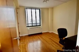 11624 Grosvenor Lane, New York, NY, 2 Bedrooms Bedrooms, 6 Rooms Rooms,2 BathroomsBathrooms,Residential,For Rent,Grosvenor,0,1038658 11624 Grosvenor Lane, New York, NY, 2 Bedrooms Bedrooms, 6 Rooms Rooms,2 BathroomsBathrooms,Residential,For Rent,Grosvenor,0,1038658