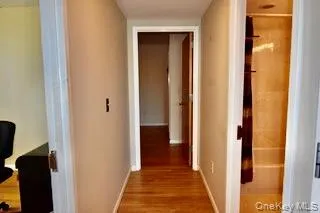 11624 Grosvenor Lane, New York, NY, 2 Bedrooms Bedrooms, 6 Rooms Rooms,2 BathroomsBathrooms,Residential,For Rent,Grosvenor,0,1038658 11624 Grosvenor Lane, New York, NY, 2 Bedrooms Bedrooms, 6 Rooms Rooms,2 BathroomsBathrooms,Residential,For Rent,Grosvenor,0,1038658