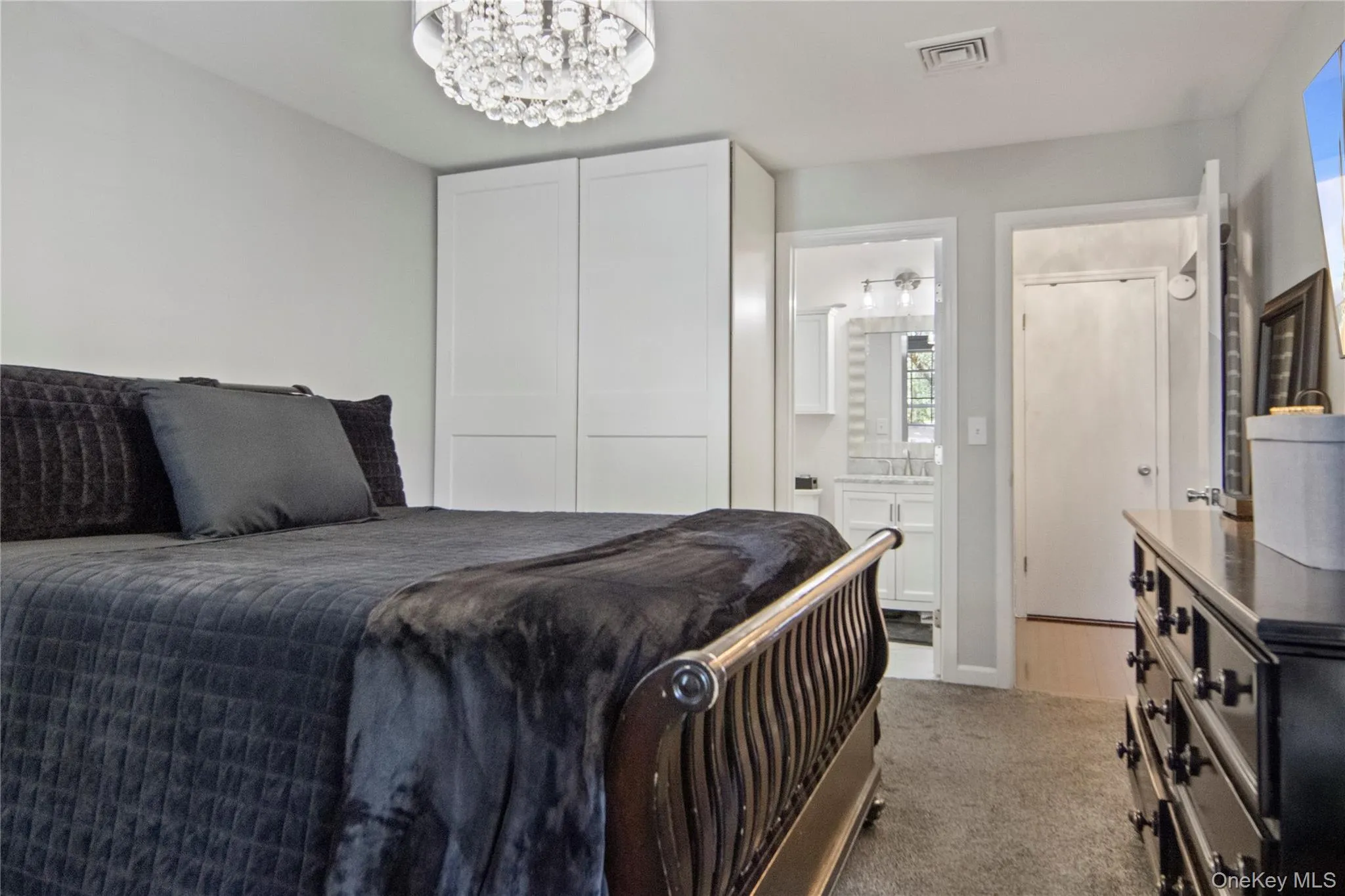 1009 Washington Green, New Windsor, NY, 2 Bedrooms Bedrooms, 5 Rooms Rooms,2 BathroomsBathrooms,Residential,For Rent,Washington,0,1038659 1009 Washington Green, New Windsor, NY, 2 Bedrooms Bedrooms, 5 Rooms Rooms,2 BathroomsBathrooms,Residential,For Rent,Washington,0,1038659