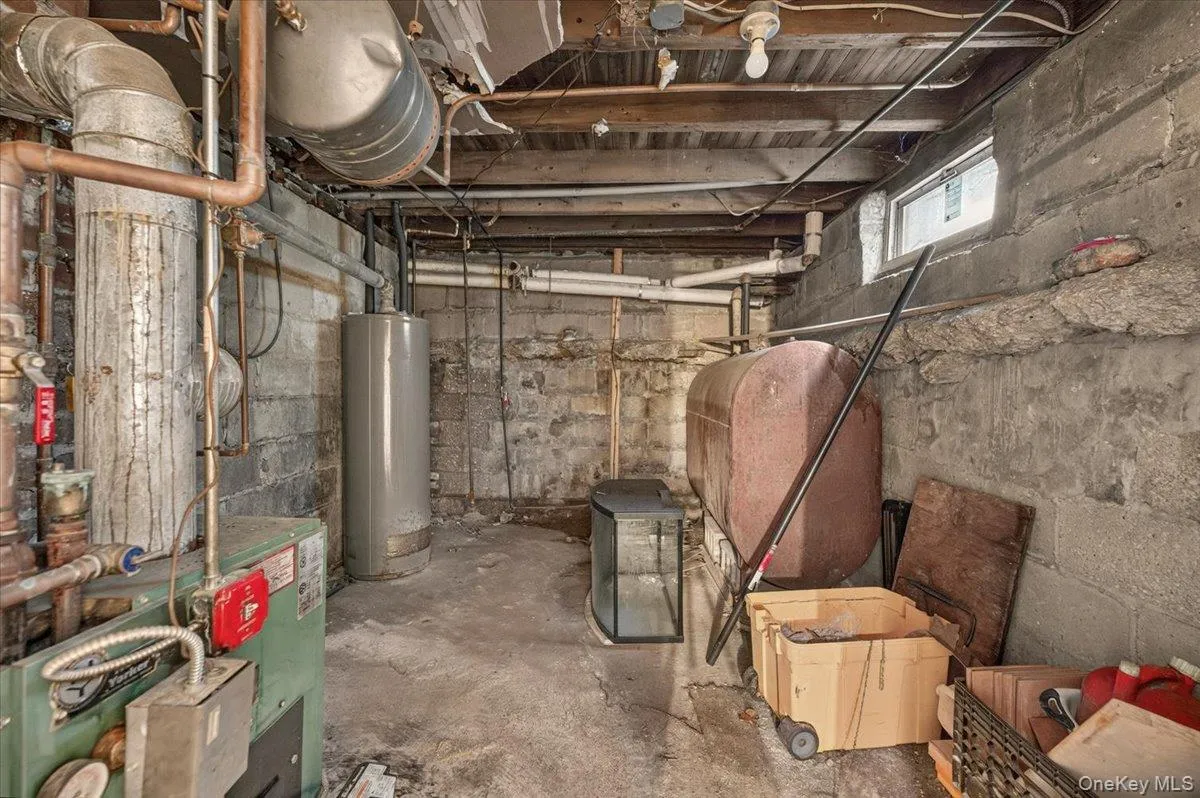 101 11th Street, Huntington, NY, 4 Bedrooms Bedrooms, 7 Rooms Rooms,2 BathroomsBathrooms,Residential,For Rent,11th,0,1038660 101 11th Street, Huntington, NY, 4 Bedrooms Bedrooms, 7 Rooms Rooms,2 BathroomsBathrooms,Residential,For Rent,11th,0,1038660