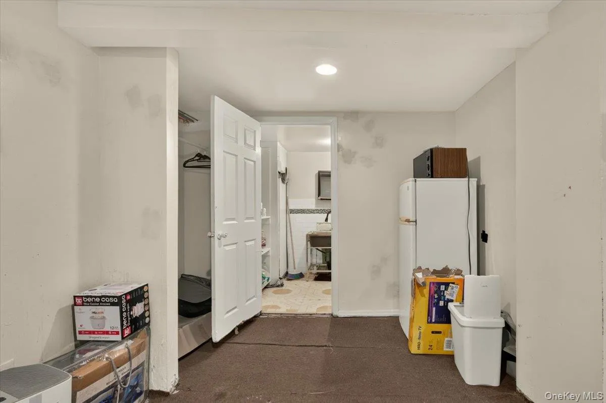 101 11th Street, Huntington, NY, 4 Bedrooms Bedrooms, 7 Rooms Rooms,2 BathroomsBathrooms,Residential,For Rent,11th,0,1038660 101 11th Street, Huntington, NY, 4 Bedrooms Bedrooms, 7 Rooms Rooms,2 BathroomsBathrooms,Residential,For Rent,11th,0,1038660