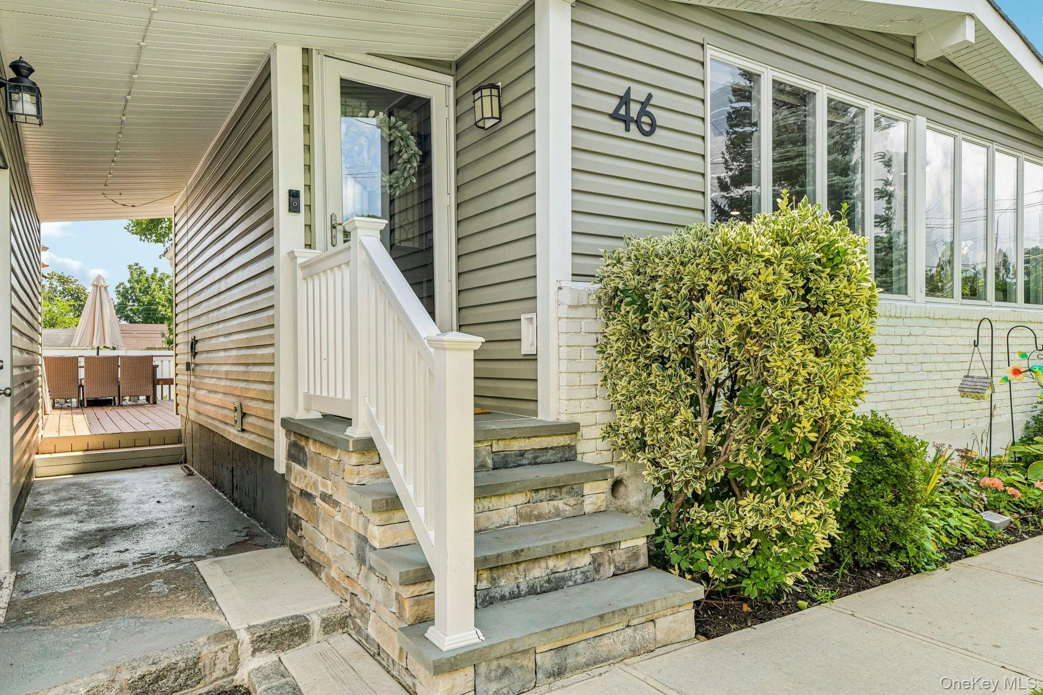 46 Beecher Avenue, Islip, NY, 3 Bedrooms Bedrooms, 6 Rooms Rooms,1 BathroomBathrooms,Residential,For Rent,Beecher,0,1038661 46 Beecher Avenue, Islip, NY, 3 Bedrooms Bedrooms, 6 Rooms Rooms,1 BathroomBathrooms,Residential,For Rent,Beecher,0,1038661