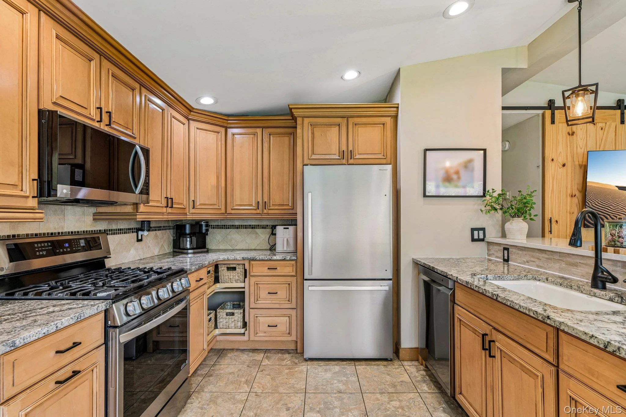 46 Beecher Avenue, Islip, NY, 3 Bedrooms Bedrooms, 6 Rooms Rooms,1 BathroomBathrooms,Residential,For Rent,Beecher,0,1038661 46 Beecher Avenue, Islip, NY, 3 Bedrooms Bedrooms, 6 Rooms Rooms,1 BathroomBathrooms,Residential,For Rent,Beecher,0,1038661