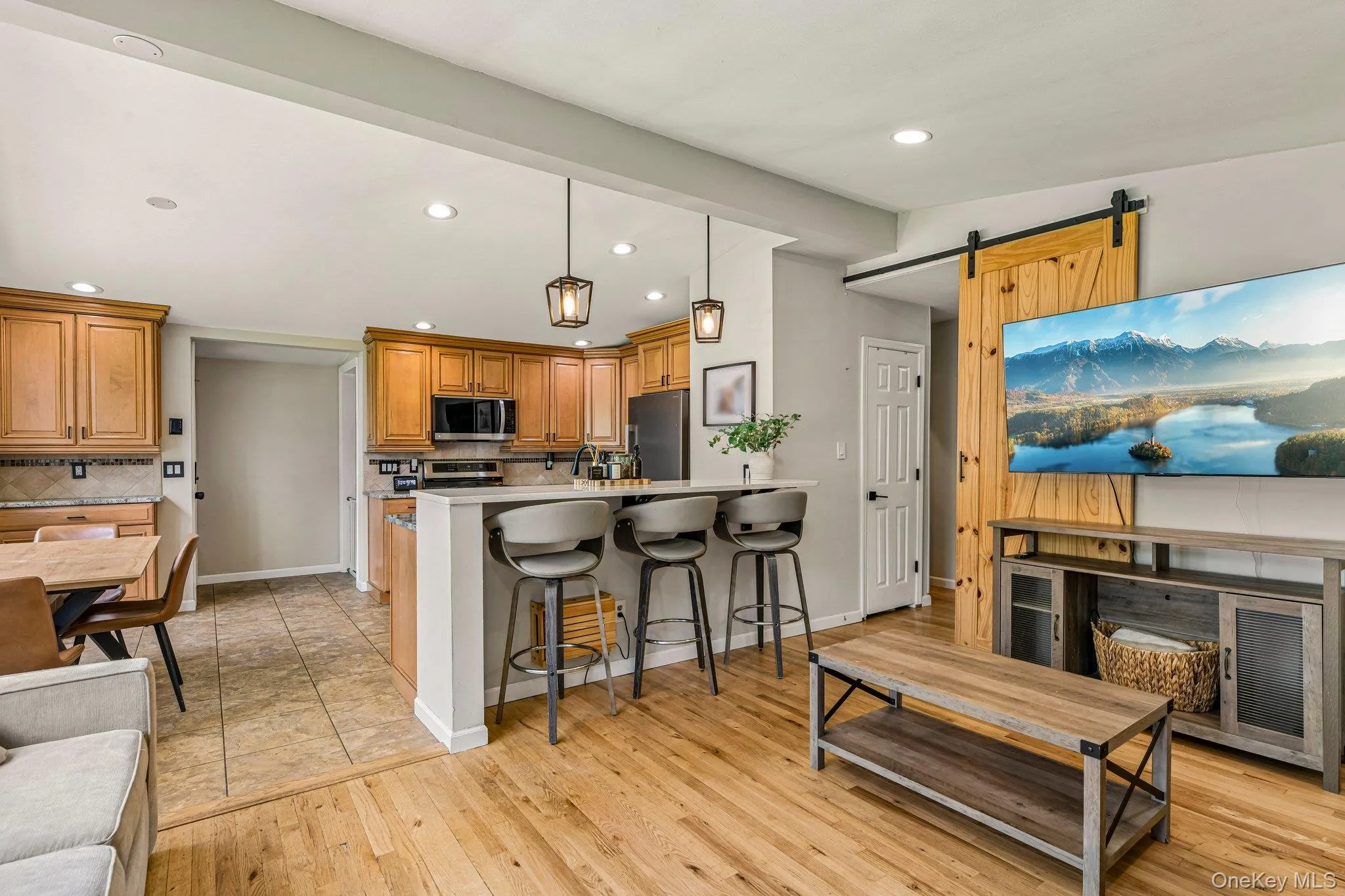 46 Beecher Avenue, Islip, NY, 3 Bedrooms Bedrooms, 6 Rooms Rooms,1 BathroomBathrooms,Residential,For Rent,Beecher,0,1038661 46 Beecher Avenue, Islip, NY, 3 Bedrooms Bedrooms, 6 Rooms Rooms,1 BathroomBathrooms,Residential,For Rent,Beecher,0,1038661