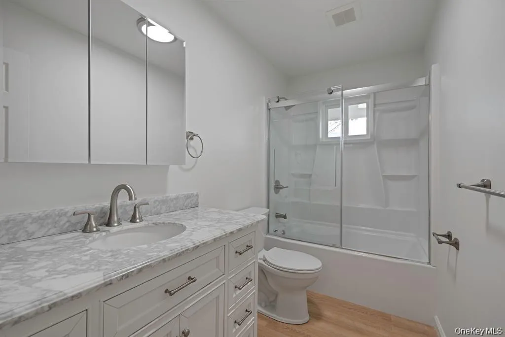 54 Evergreen, West Babylon, NY, 4 Bedrooms Bedrooms, 9 Rooms Rooms,2 BathroomsBathrooms,Residential Lease,For Rent,Evergreen,0,1038662 54 Evergreen, West Babylon, NY, 4 Bedrooms Bedrooms, 9 Rooms Rooms,2 BathroomsBathrooms,Residential Lease,For Rent,Evergreen,0,1038662