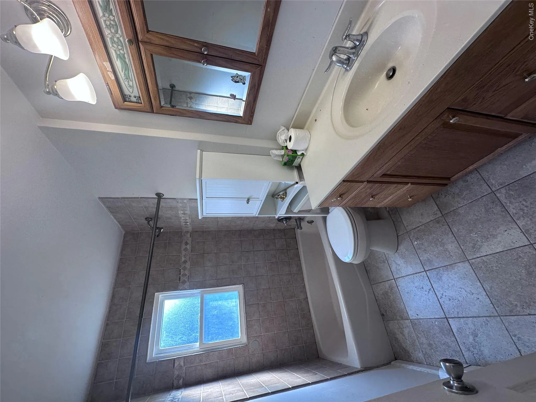 45 Radcliffe Road, Hempstead, NY, 3 Bedroom Bedrooms, 6 Room Rooms,1 BathroomBathrooms,Residential Lease,For Rent,Radcliffe,0,1038665 45 Radcliffe Road, Hempstead, NY, 3 Bedroom Bedrooms, 6 Room Rooms,1 BathroomBathrooms,Residential Lease,For Rent,Radcliffe,0,1038665