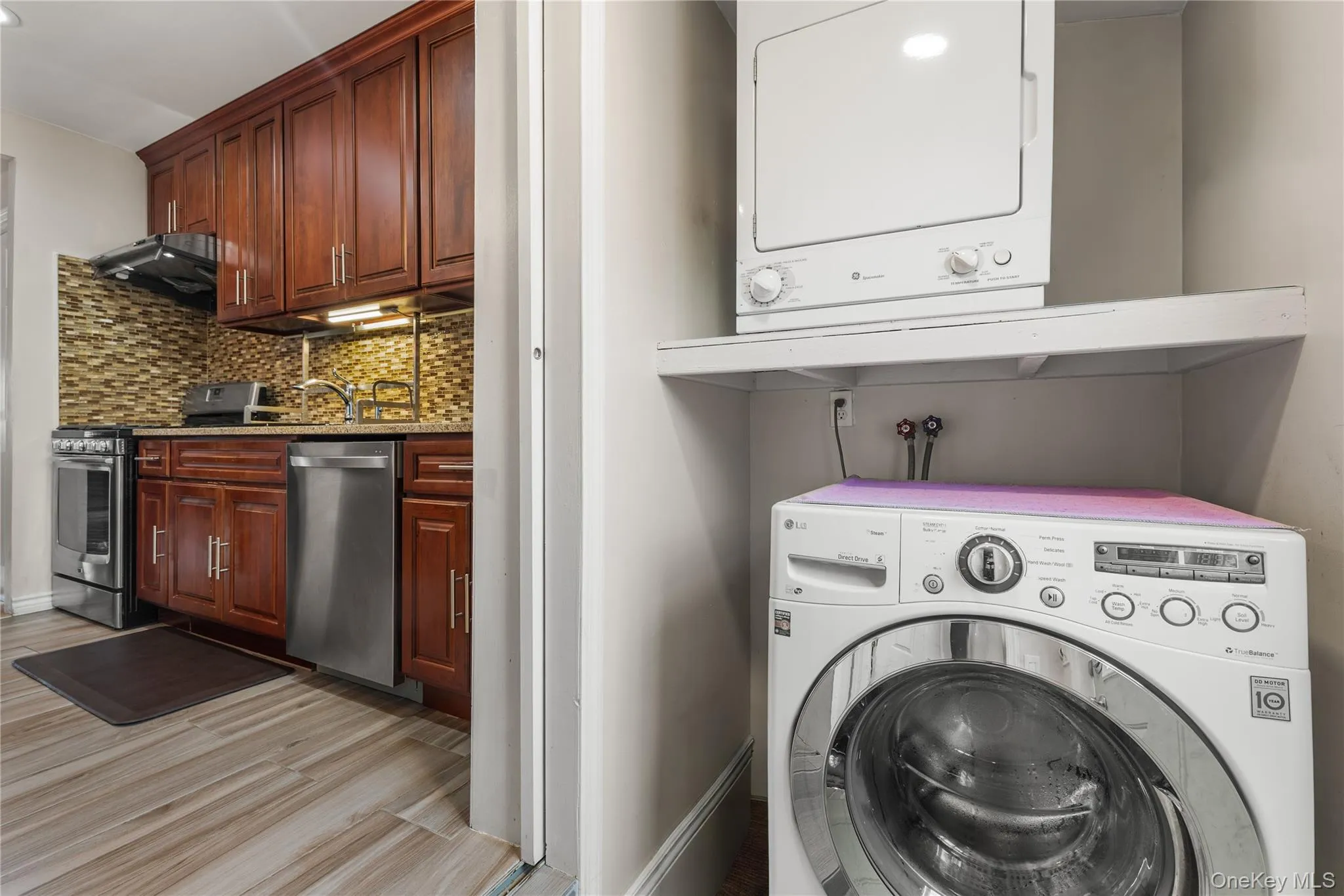 114-33A 121st Street, New York, NY, 3 Bedrooms Bedrooms, 10 Rooms Rooms,3 BathroomsBathrooms,Residential,For Rent,121st,0,1038669 114-33A 121st Street, New York, NY, 3 Bedrooms Bedrooms, 10 Rooms Rooms,3 BathroomsBathrooms,Residential,For Rent,121st,0,1038669