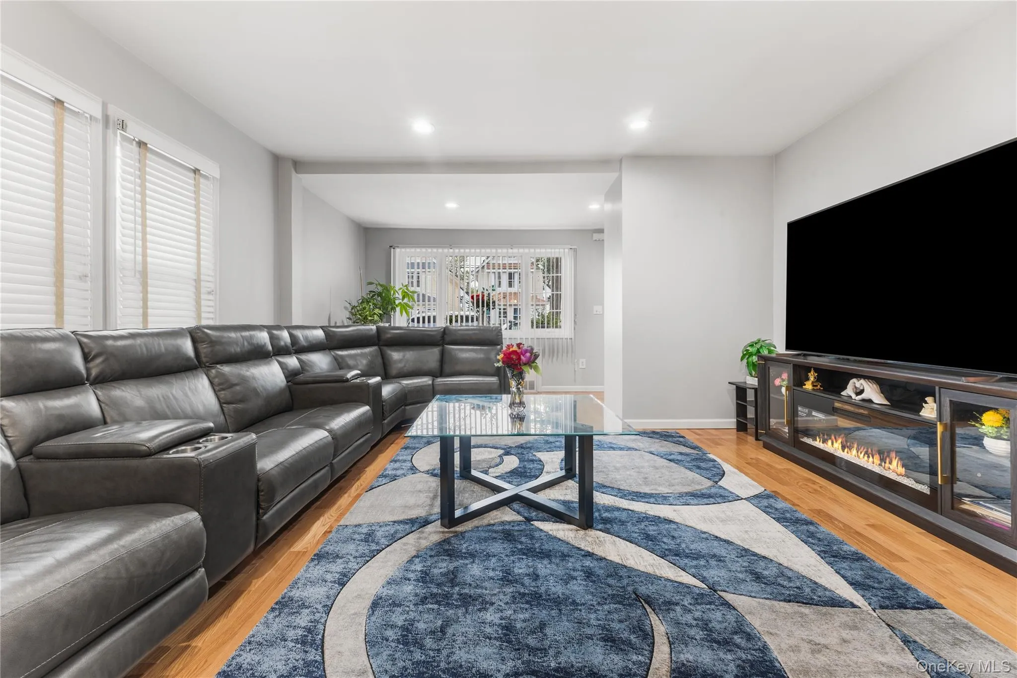 114-33A 121st Street, New York, NY, 3 Bedrooms Bedrooms, 10 Rooms Rooms,3 BathroomsBathrooms,Residential,For Rent,121st,0,1038669 114-33A 121st Street, New York, NY, 3 Bedrooms Bedrooms, 10 Rooms Rooms,3 BathroomsBathrooms,Residential,For Rent,121st,0,1038669