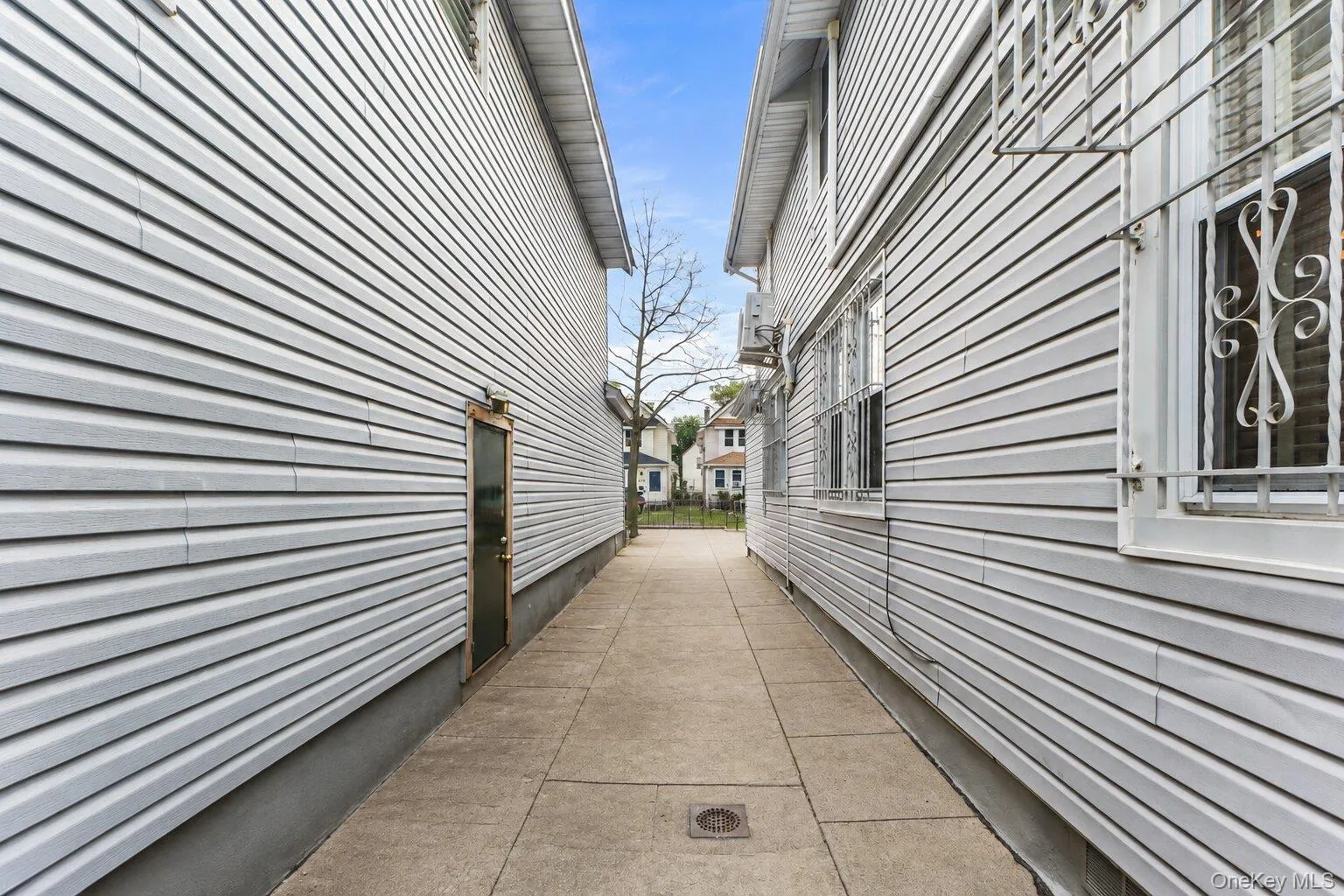 114-33A 121st Street, New York, NY, 3 Bedrooms Bedrooms, 10 Rooms Rooms,3 BathroomsBathrooms,Residential,For Rent,121st,0,1038669 114-33A 121st Street, New York, NY, 3 Bedrooms Bedrooms, 10 Rooms Rooms,3 BathroomsBathrooms,Residential,For Rent,121st,0,1038669