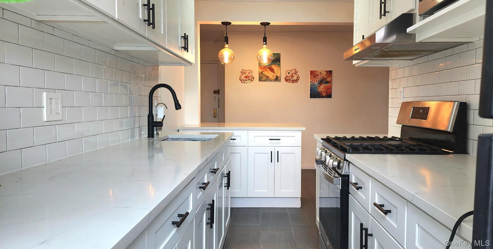 84-20 51st Avenue, New York, NY, 1 Bedroom Bedrooms, 4 Rooms Rooms,1 BathroomBathrooms,Residential,For Rent,51st Avenue,0,1038670 84-20 51st Avenue, New York, NY, 1 Bedroom Bedrooms, 4 Rooms Rooms,1 BathroomBathrooms,Residential,For Rent,51st Avenue,0,1038670