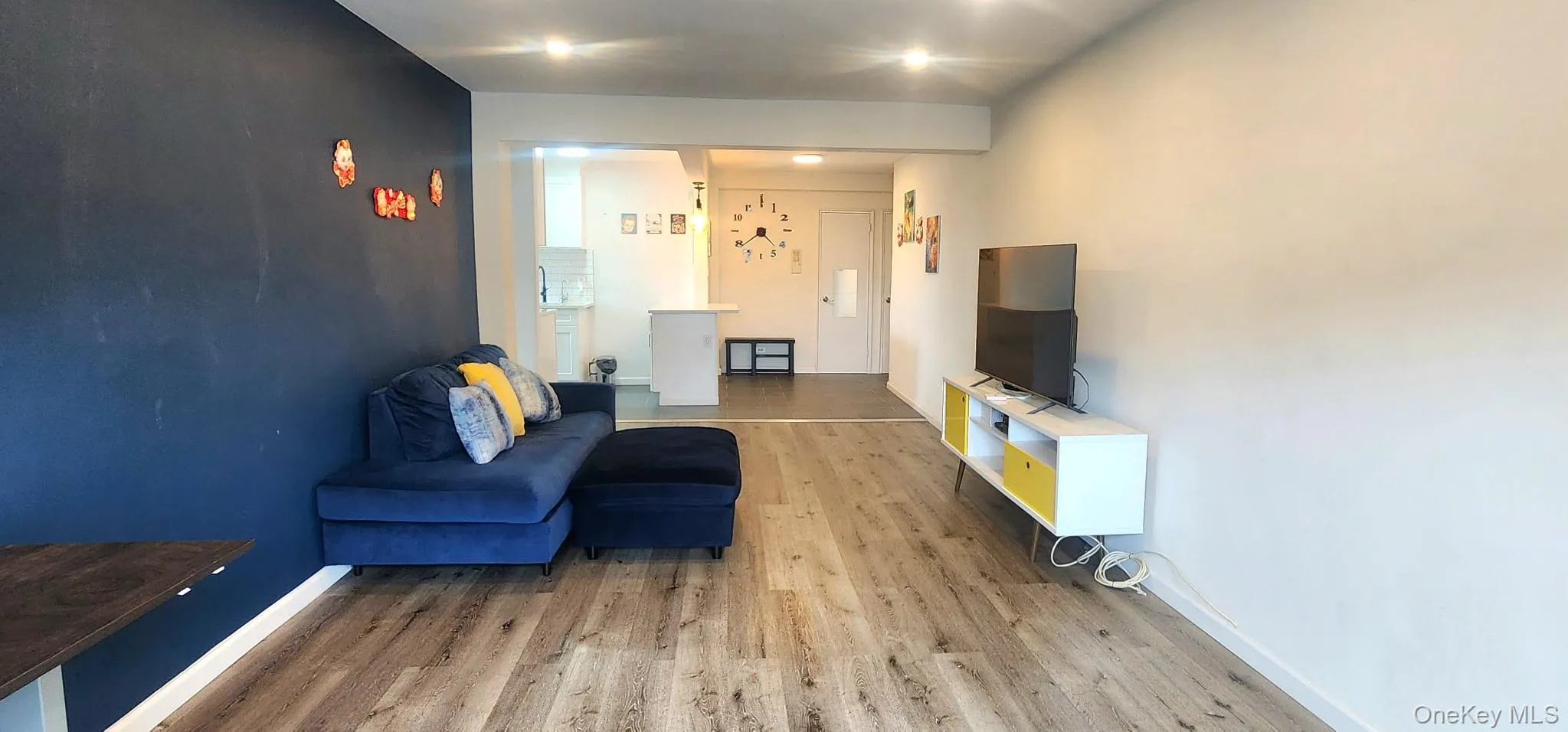 84-20 51st Avenue, New York, NY, 1 Bedroom Bedrooms, 4 Rooms Rooms,1 BathroomBathrooms,Residential,For Rent,51st Avenue,0,1038670 84-20 51st Avenue, New York, NY, 1 Bedroom Bedrooms, 4 Rooms Rooms,1 BathroomBathrooms,Residential,For Rent,51st Avenue,0,1038670