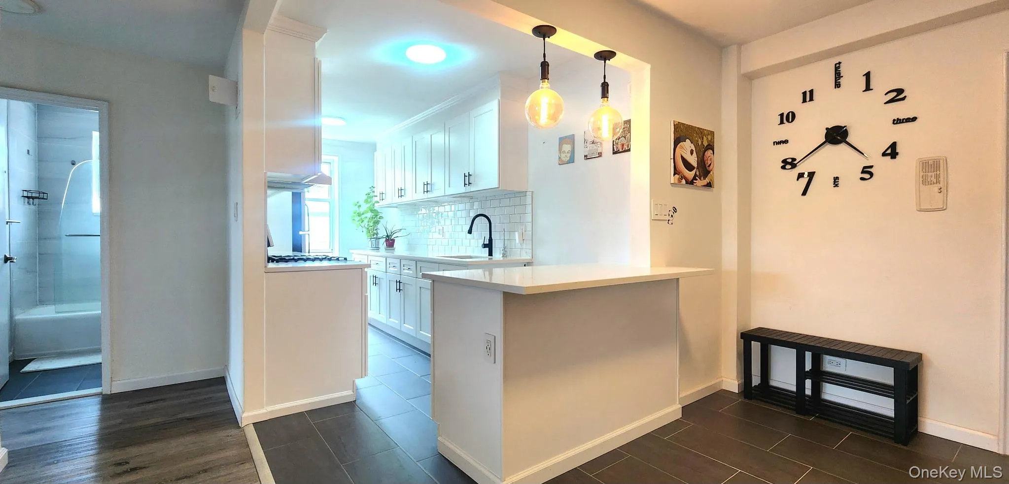 84-20 51st Avenue, New York, NY, 1 Bedroom Bedrooms, 4 Rooms Rooms,1 BathroomBathrooms,Residential,For Rent,51st Avenue,0,1038670 84-20 51st Avenue, New York, NY, 1 Bedroom Bedrooms, 4 Rooms Rooms,1 BathroomBathrooms,Residential,For Rent,51st Avenue,0,1038670