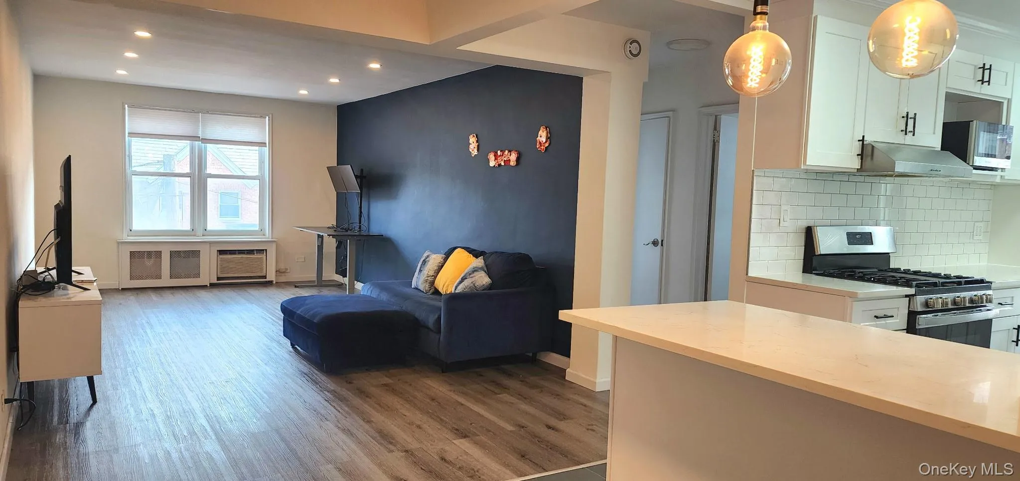 84-20 51st Avenue, New York, NY, 1 Bedroom Bedrooms, 4 Rooms Rooms,1 BathroomBathrooms,Residential,For Rent,51st Avenue,0,1038670 84-20 51st Avenue, New York, NY, 1 Bedroom Bedrooms, 4 Rooms Rooms,1 BathroomBathrooms,Residential,For Rent,51st Avenue,0,1038670