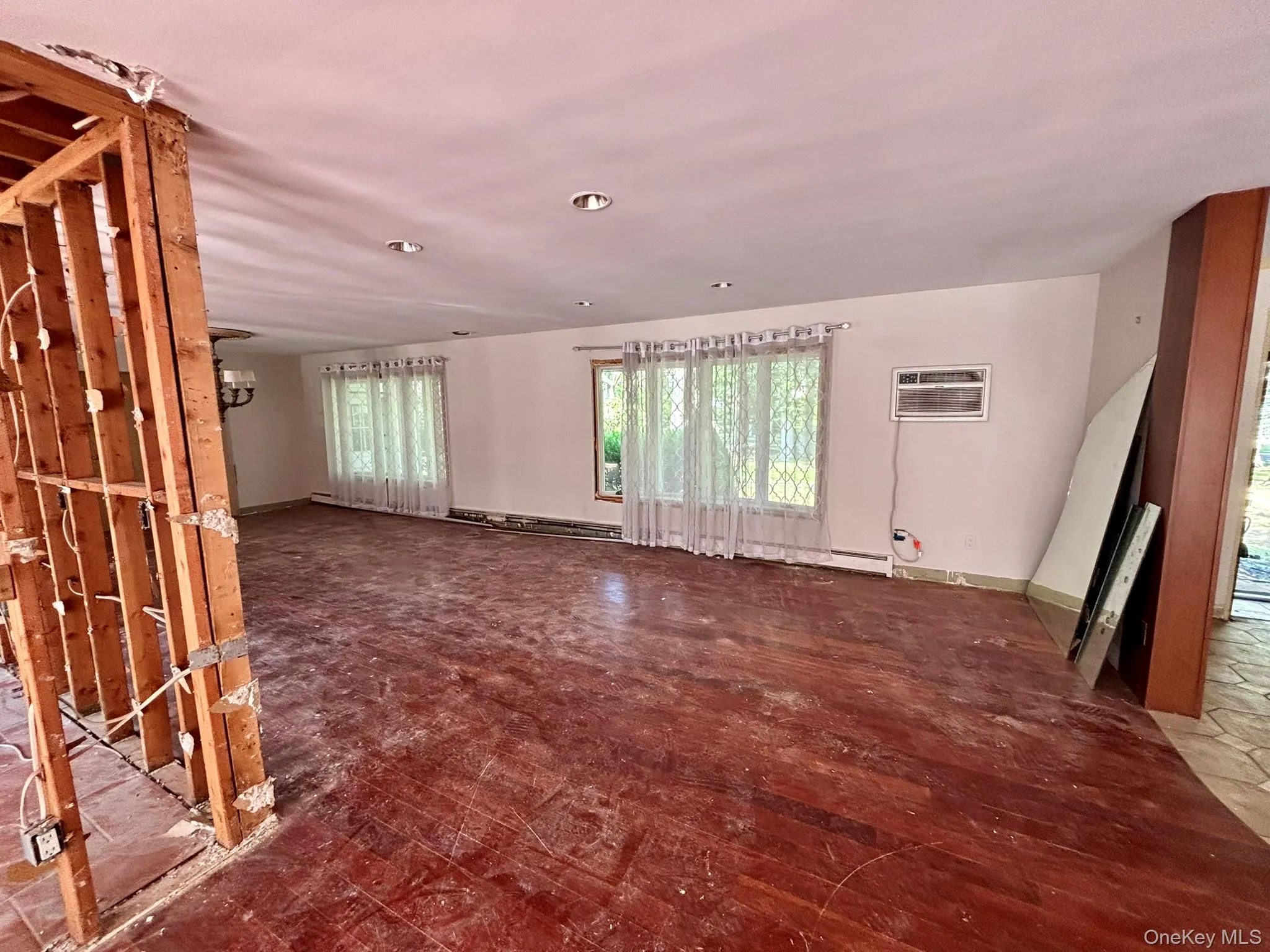 14 New Street, Islip, NY, 6 Bedrooms Bedrooms, 14 Rooms Rooms,3 BathroomsBathrooms,Residential,For Rent,New,0,1038672 14 New Street, Islip, NY, 6 Bedrooms Bedrooms, 14 Rooms Rooms,3 BathroomsBathrooms,Residential,For Rent,New,0,1038672