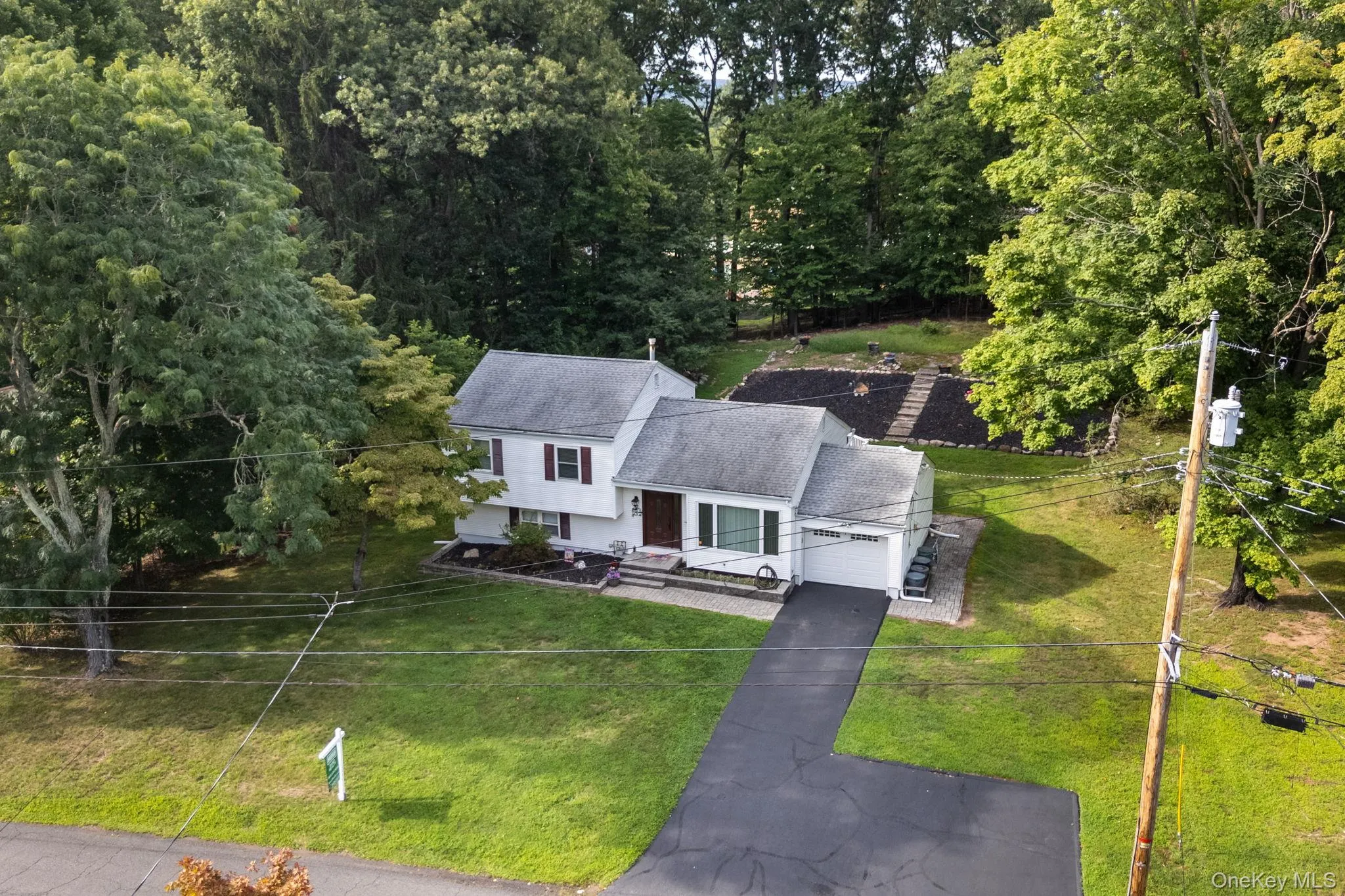 7 Windmill Lane, Clarkstown, NY, 3 Bedrooms Bedrooms, 9 Rooms Rooms,2 BathroomsBathrooms,Residential,For Rent,Windmill,0,1038676 7 Windmill Lane, Clarkstown, NY, 3 Bedrooms Bedrooms, 9 Rooms Rooms,2 BathroomsBathrooms,Residential,For Rent,Windmill,0,1038676