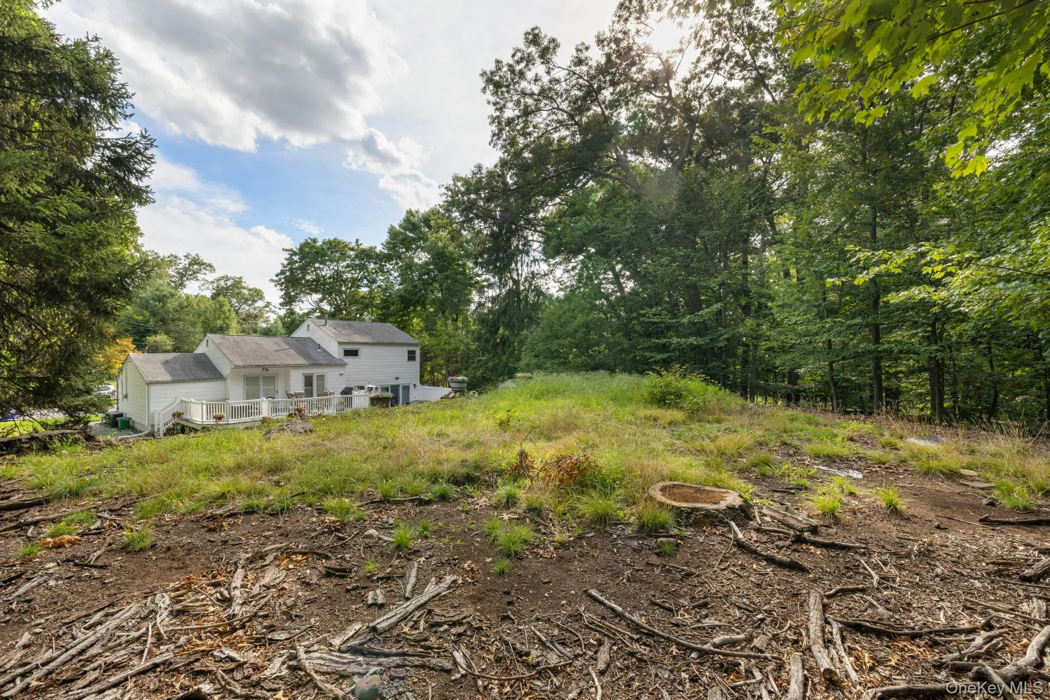 7 Windmill Lane, Clarkstown, NY, 3 Bedrooms Bedrooms, 9 Rooms Rooms,2 BathroomsBathrooms,Residential,For Rent,Windmill,0,1038676 7 Windmill Lane, Clarkstown, NY, 3 Bedrooms Bedrooms, 9 Rooms Rooms,2 BathroomsBathrooms,Residential,For Rent,Windmill,0,1038676