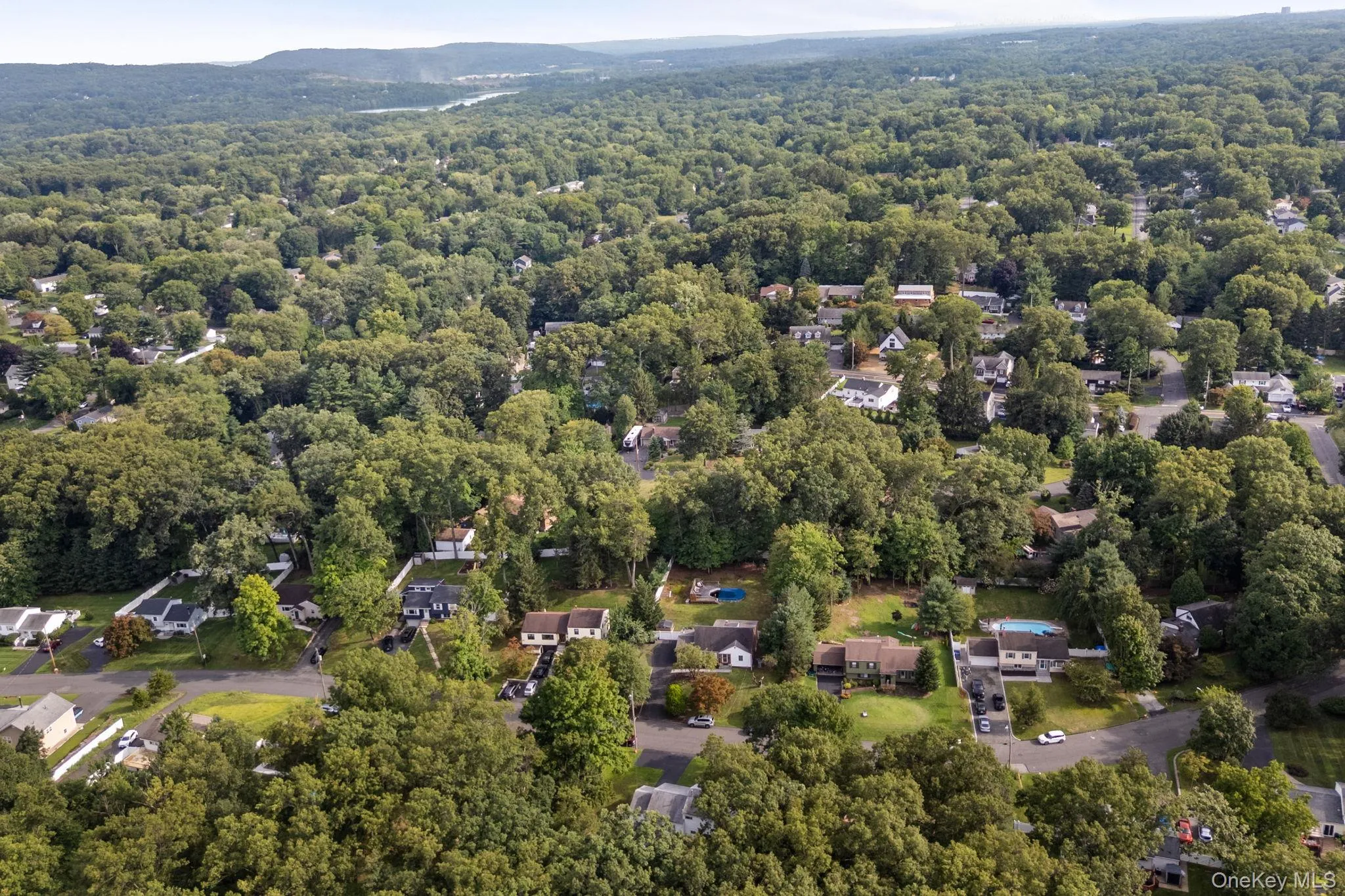 7 Windmill Lane, Clarkstown, NY, 3 Bedrooms Bedrooms, 9 Rooms Rooms,2 BathroomsBathrooms,Residential,For Rent,Windmill,0,1038676 7 Windmill Lane, Clarkstown, NY, 3 Bedrooms Bedrooms, 9 Rooms Rooms,2 BathroomsBathrooms,Residential,For Rent,Windmill,0,1038676