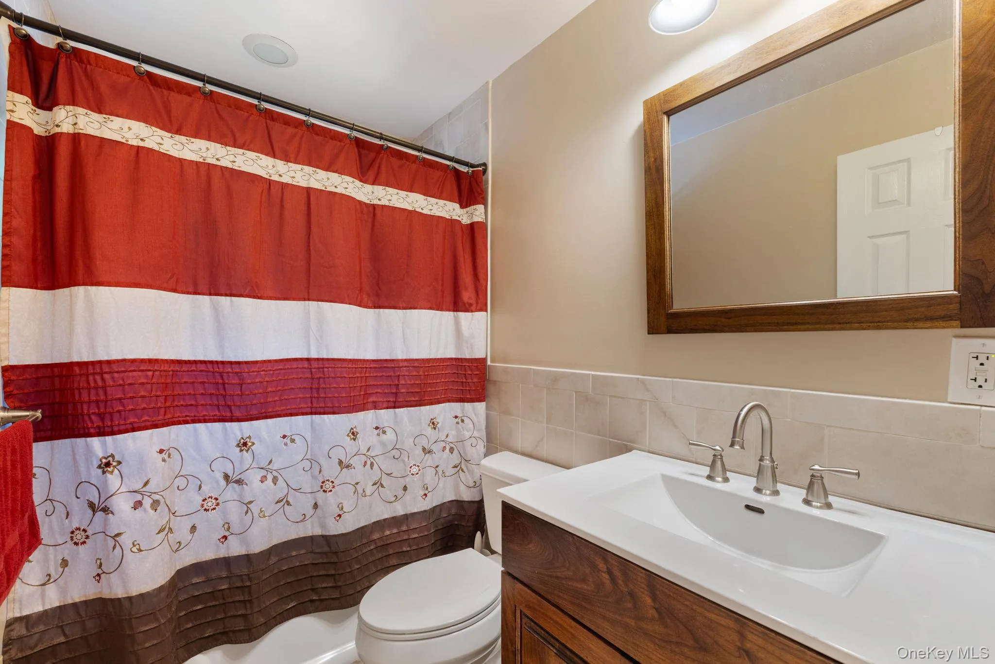 7 Windmill Lane, Clarkstown, NY, 3 Bedrooms Bedrooms, 9 Rooms Rooms,2 BathroomsBathrooms,Residential,For Rent,Windmill,0,1038676 7 Windmill Lane, Clarkstown, NY, 3 Bedrooms Bedrooms, 9 Rooms Rooms,2 BathroomsBathrooms,Residential,For Rent,Windmill,0,1038676