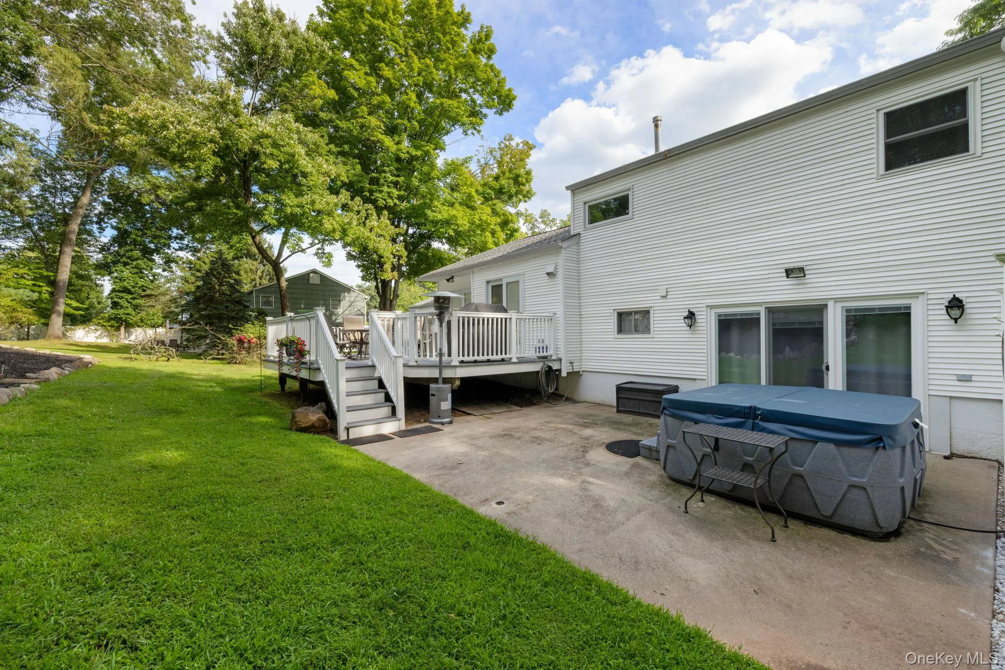 7 Windmill Lane, Clarkstown, NY, 3 Bedrooms Bedrooms, 9 Rooms Rooms,2 BathroomsBathrooms,Residential,For Rent,Windmill,0,1038676 7 Windmill Lane, Clarkstown, NY, 3 Bedrooms Bedrooms, 9 Rooms Rooms,2 BathroomsBathrooms,Residential,For Rent,Windmill,0,1038676