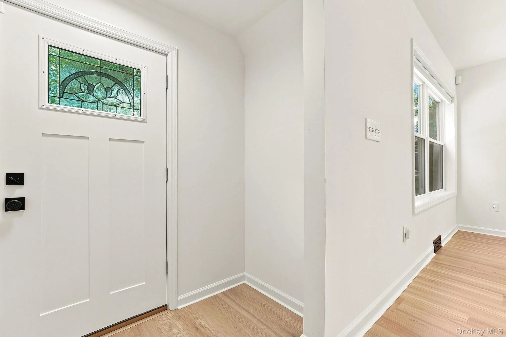 32 Red Oaks Mill Road, La Grange, NY, 3 Bedrooms Bedrooms, 9 Rooms Rooms,2 BathroomsBathrooms,Residential,For Rent,Red Oaks Mill,0,1038677 32 Red Oaks Mill Road, La Grange, NY, 3 Bedrooms Bedrooms, 9 Rooms Rooms,2 BathroomsBathrooms,Residential,For Rent,Red Oaks Mill,0,1038677