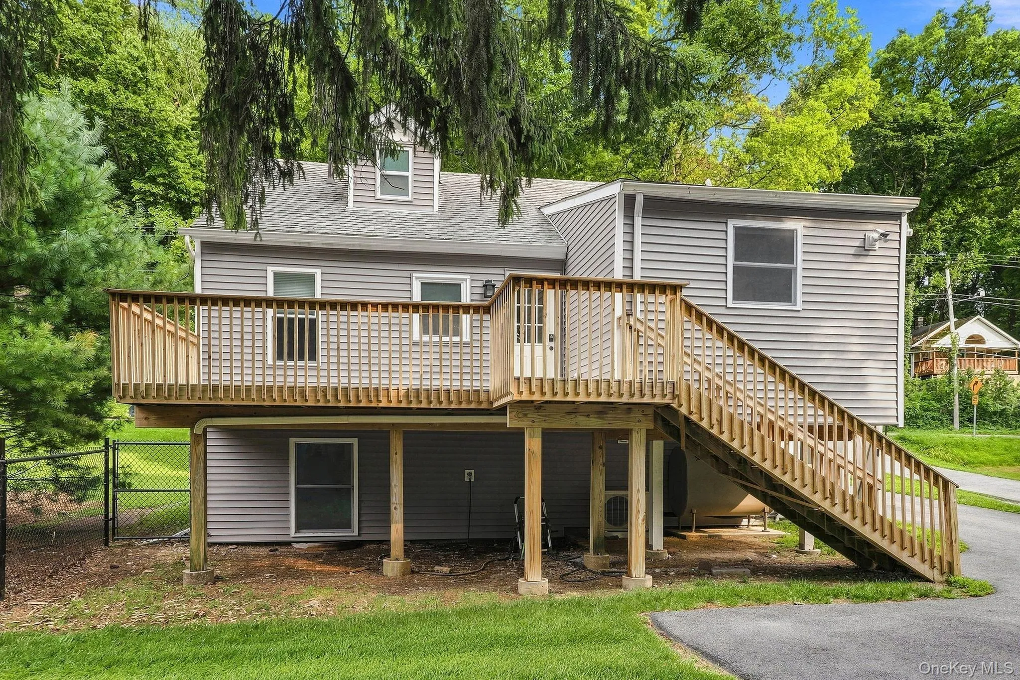 32 Red Oaks Mill Road, La Grange, NY, 3 Bedrooms Bedrooms, 9 Rooms Rooms,2 BathroomsBathrooms,Residential,For Rent,Red Oaks Mill,0,1038677 32 Red Oaks Mill Road, La Grange, NY, 3 Bedrooms Bedrooms, 9 Rooms Rooms,2 BathroomsBathrooms,Residential,For Rent,Red Oaks Mill,0,1038677