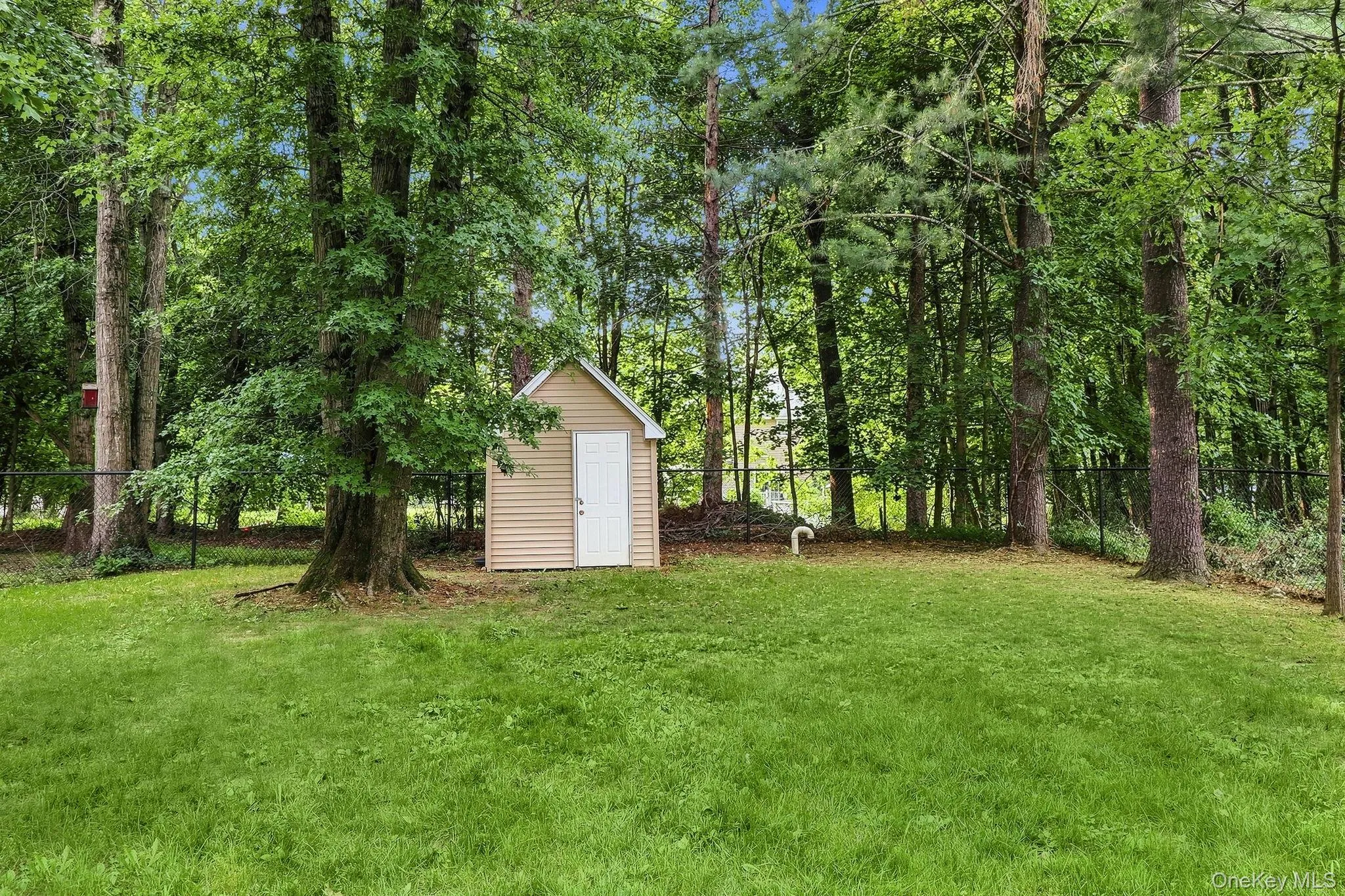 32 Red Oaks Mill Road, La Grange, NY, 3 Bedrooms Bedrooms, 9 Rooms Rooms,2 BathroomsBathrooms,Residential,For Rent,Red Oaks Mill,0,1038677 32 Red Oaks Mill Road, La Grange, NY, 3 Bedrooms Bedrooms, 9 Rooms Rooms,2 BathroomsBathrooms,Residential,For Rent,Red Oaks Mill,0,1038677