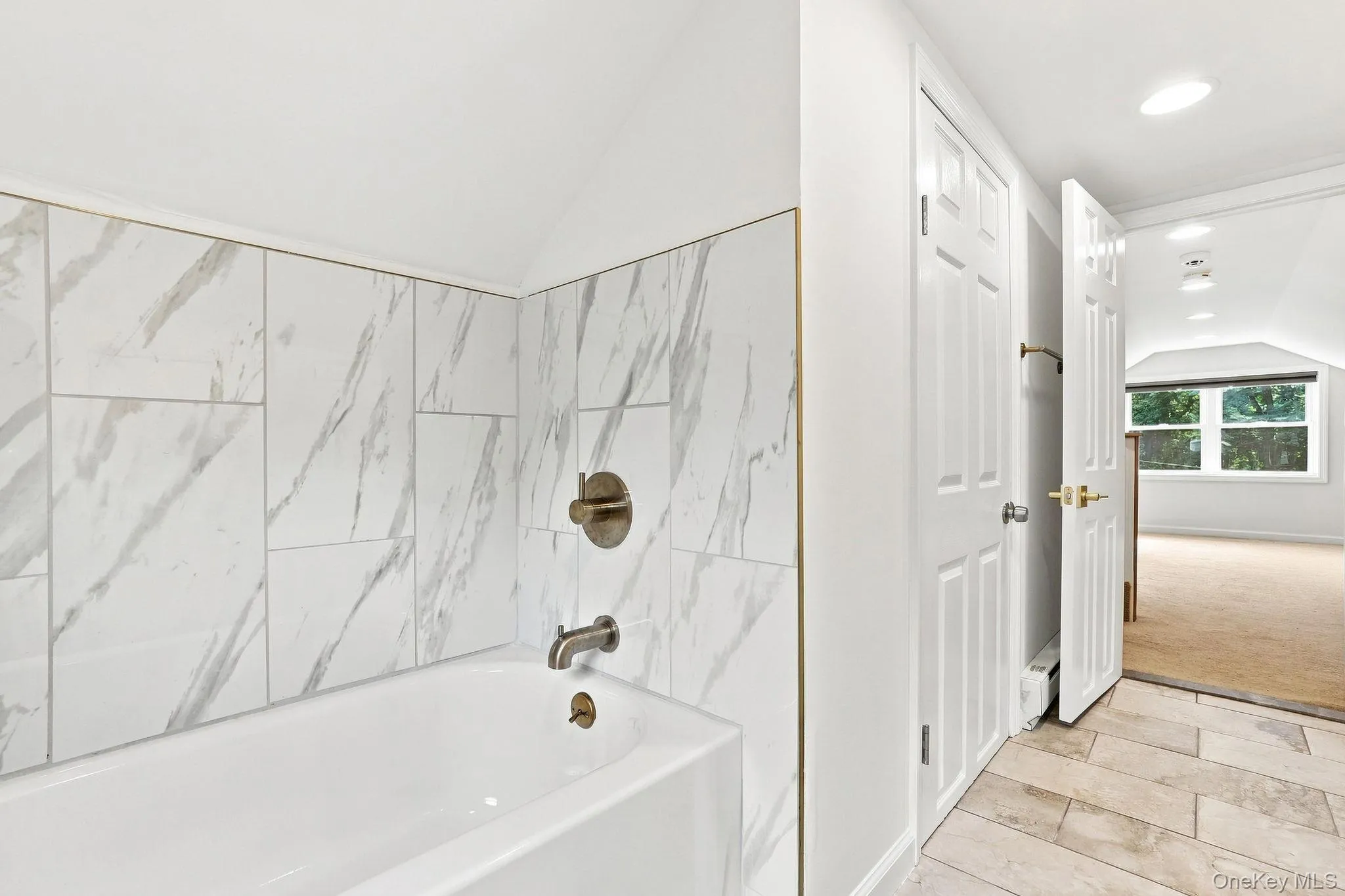 32 Red Oaks Mill Road, La Grange, NY, 3 Bedrooms Bedrooms, 9 Rooms Rooms,2 BathroomsBathrooms,Residential,For Rent,Red Oaks Mill,0,1038677 32 Red Oaks Mill Road, La Grange, NY, 3 Bedrooms Bedrooms, 9 Rooms Rooms,2 BathroomsBathrooms,Residential,For Rent,Red Oaks Mill,0,1038677