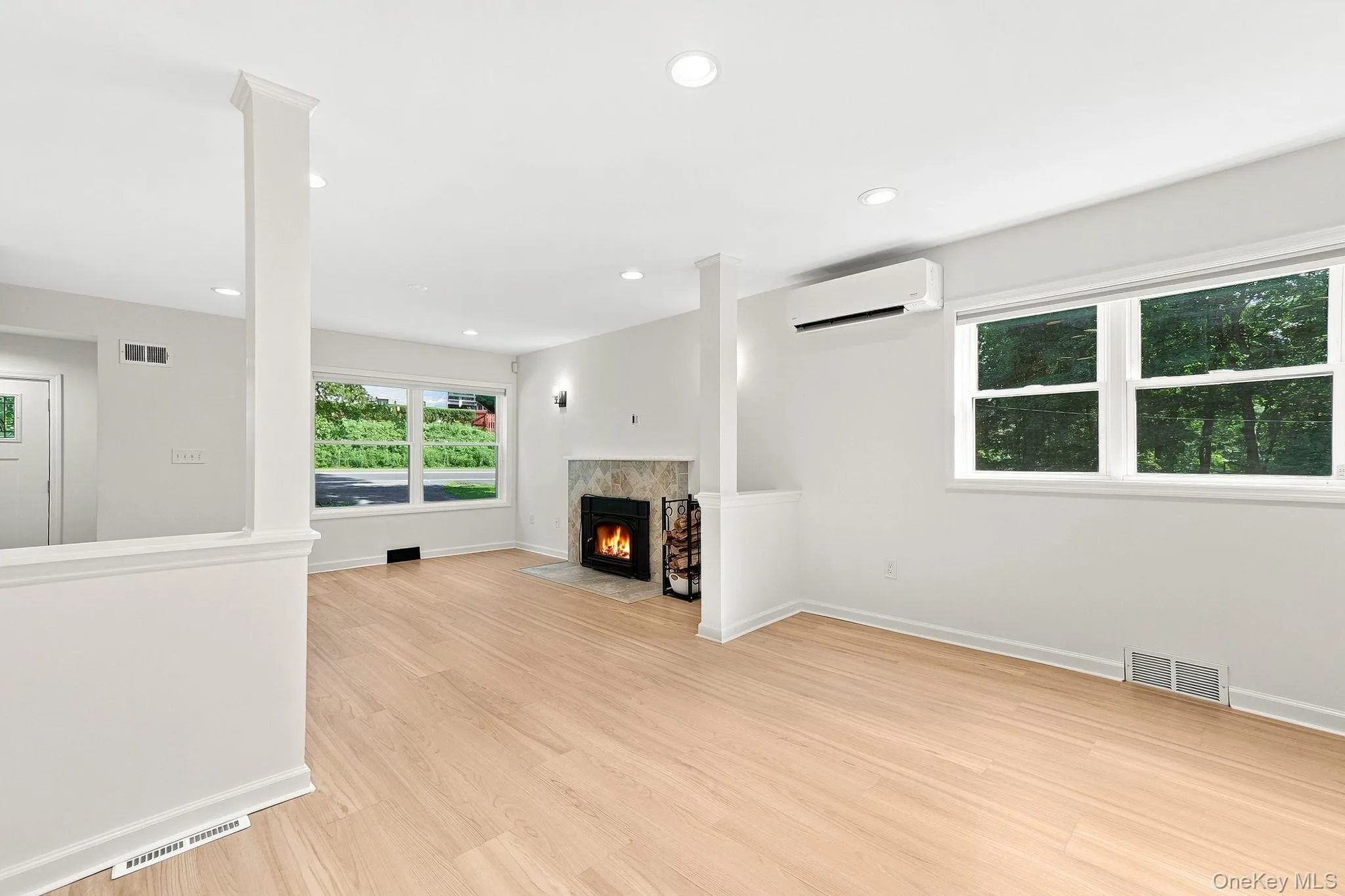 32 Red Oaks Mill Road, La Grange, NY, 3 Bedrooms Bedrooms, 9 Rooms Rooms,2 BathroomsBathrooms,Residential,For Rent,Red Oaks Mill,0,1038677 32 Red Oaks Mill Road, La Grange, NY, 3 Bedrooms Bedrooms, 9 Rooms Rooms,2 BathroomsBathrooms,Residential,For Rent,Red Oaks Mill,0,1038677