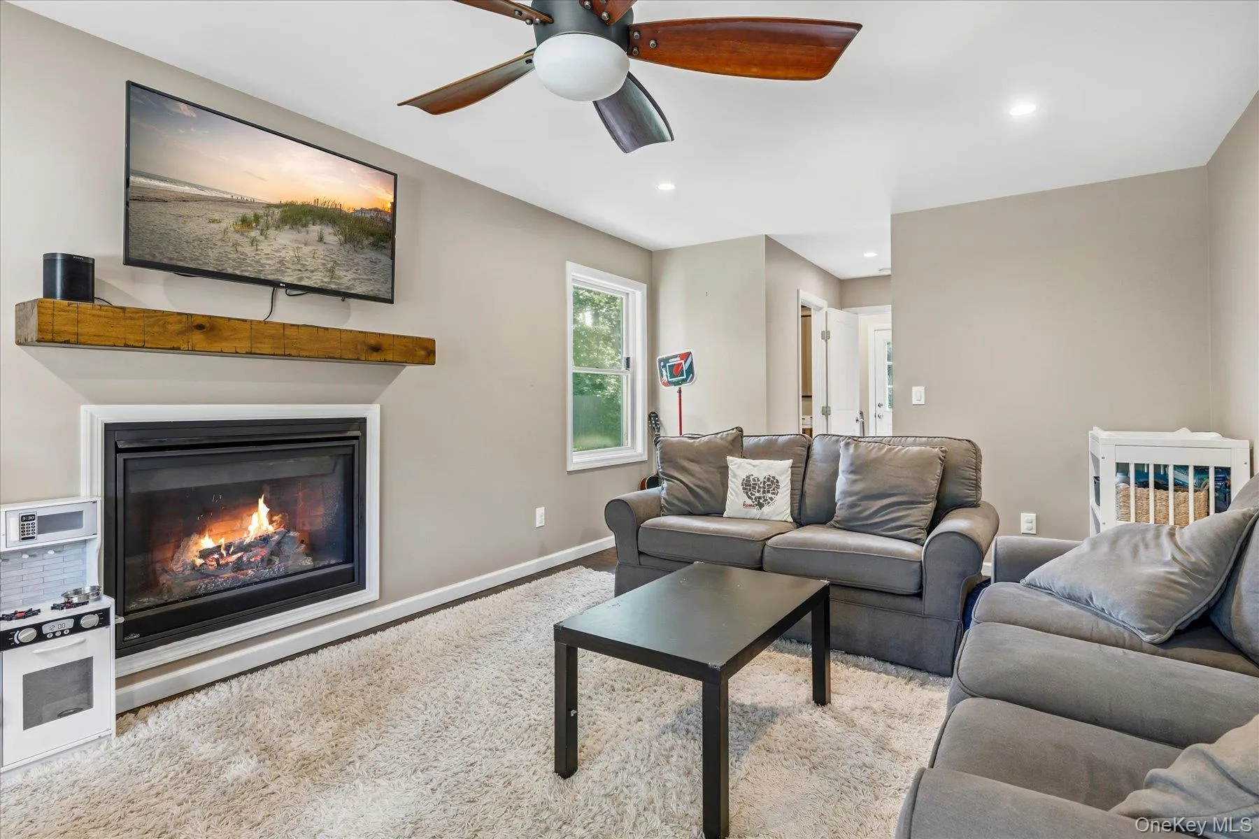 169 Overhill Road, Brookhaven, NY, 4 Bedrooms Bedrooms, 7 Rooms Rooms,2 BathroomsBathrooms,Residential,For Rent,Overhill,0,1038680 169 Overhill Road, Brookhaven, NY, 4 Bedrooms Bedrooms, 7 Rooms Rooms,2 BathroomsBathrooms,Residential,For Rent,Overhill,0,1038680