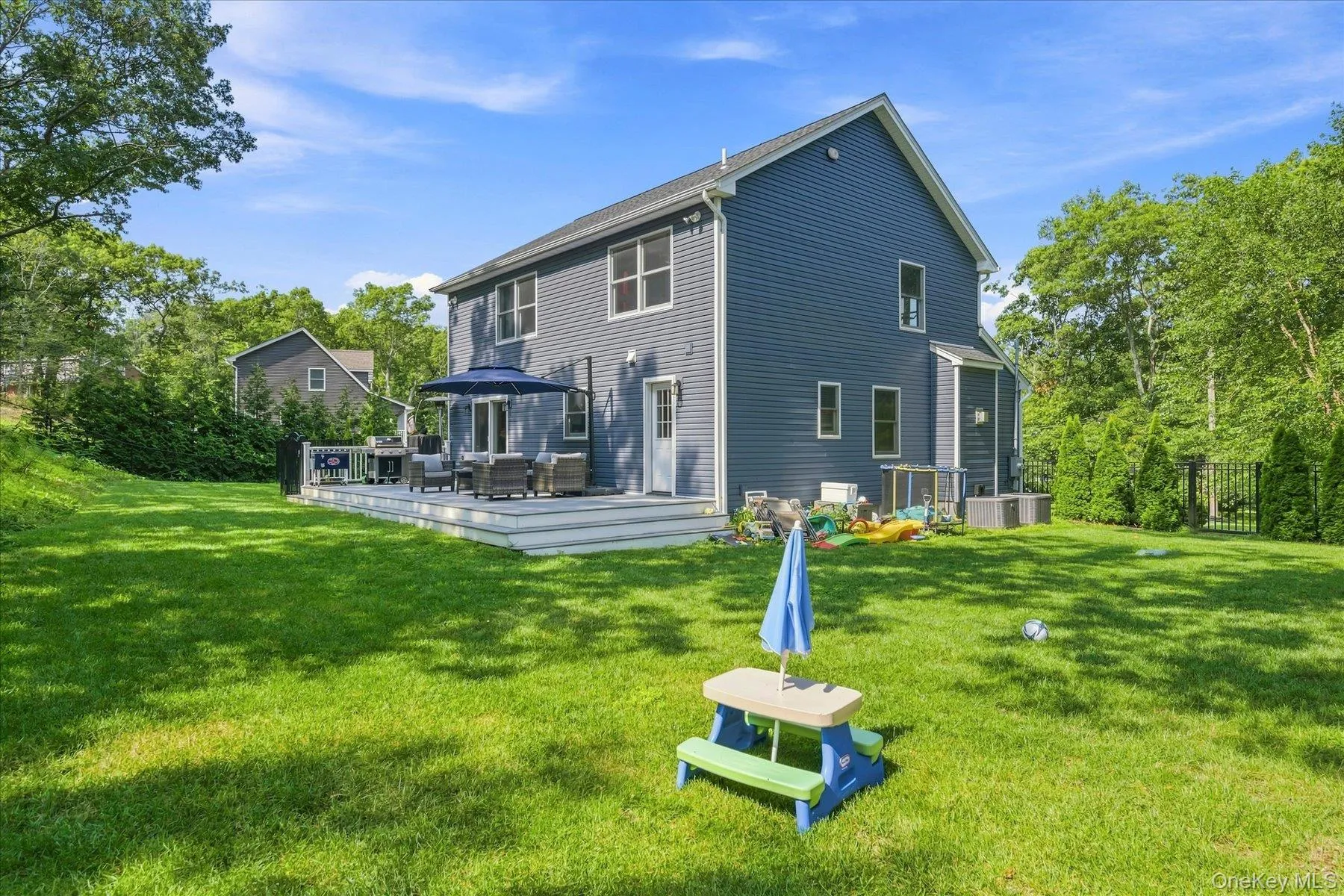 169 Overhill Road, Brookhaven, NY, 4 Bedrooms Bedrooms, 7 Rooms Rooms,2 BathroomsBathrooms,Residential,For Rent,Overhill,0,1038680 169 Overhill Road, Brookhaven, NY, 4 Bedrooms Bedrooms, 7 Rooms Rooms,2 BathroomsBathrooms,Residential,For Rent,Overhill,0,1038680