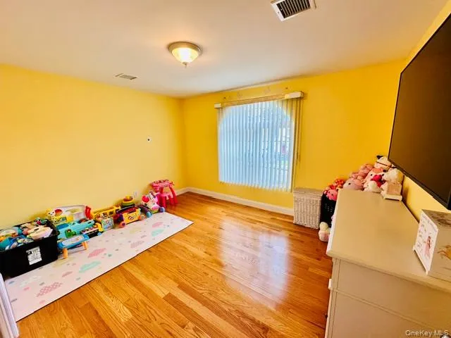 626 Wyngate Drive, Hempstead, NY, 3 Bedrooms Bedrooms, 9 Rooms Rooms,3 BathroomsBathrooms,Residential,For Rent,Wyngate,0,1038683 626 Wyngate Drive, Hempstead, NY, 3 Bedrooms Bedrooms, 9 Rooms Rooms,3 BathroomsBathrooms,Residential,For Rent,Wyngate,0,1038683