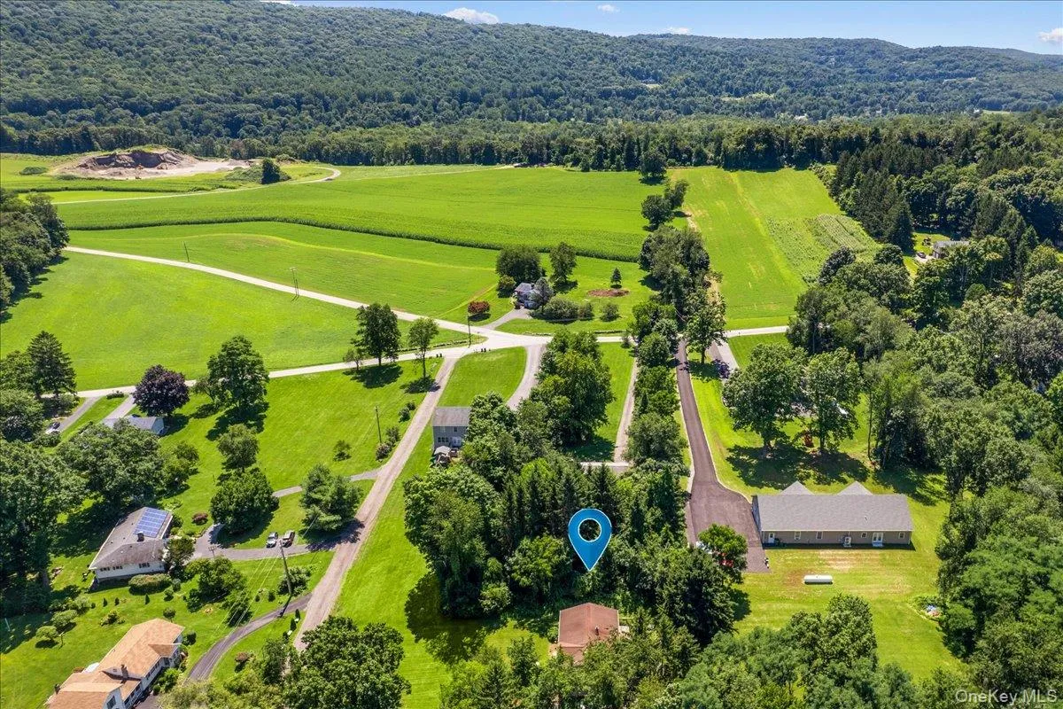 3 Jaycox Lane, East Fishkill, NY, 3 Bedrooms Bedrooms, 6 Rooms Rooms,1 BathroomBathrooms,Residential,For Rent,Jaycox,0,1038684 3 Jaycox Lane, East Fishkill, NY, 3 Bedrooms Bedrooms, 6 Rooms Rooms,1 BathroomBathrooms,Residential,For Rent,Jaycox,0,1038684