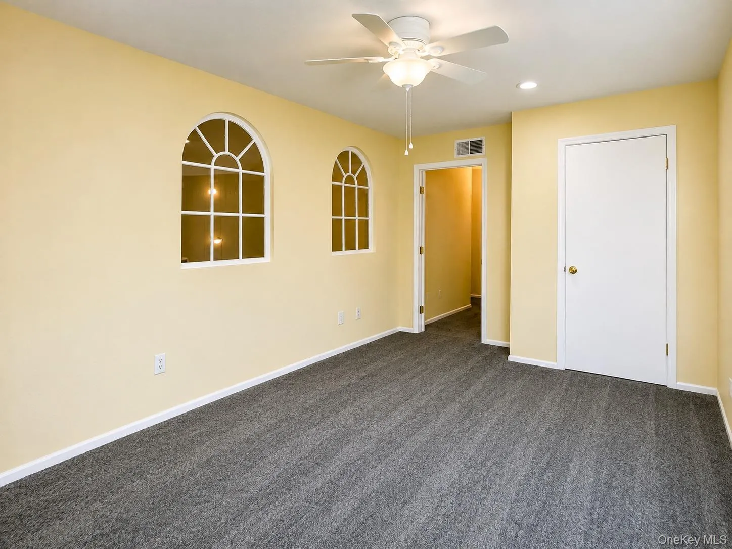Second level bedroom. Second level bedroom.