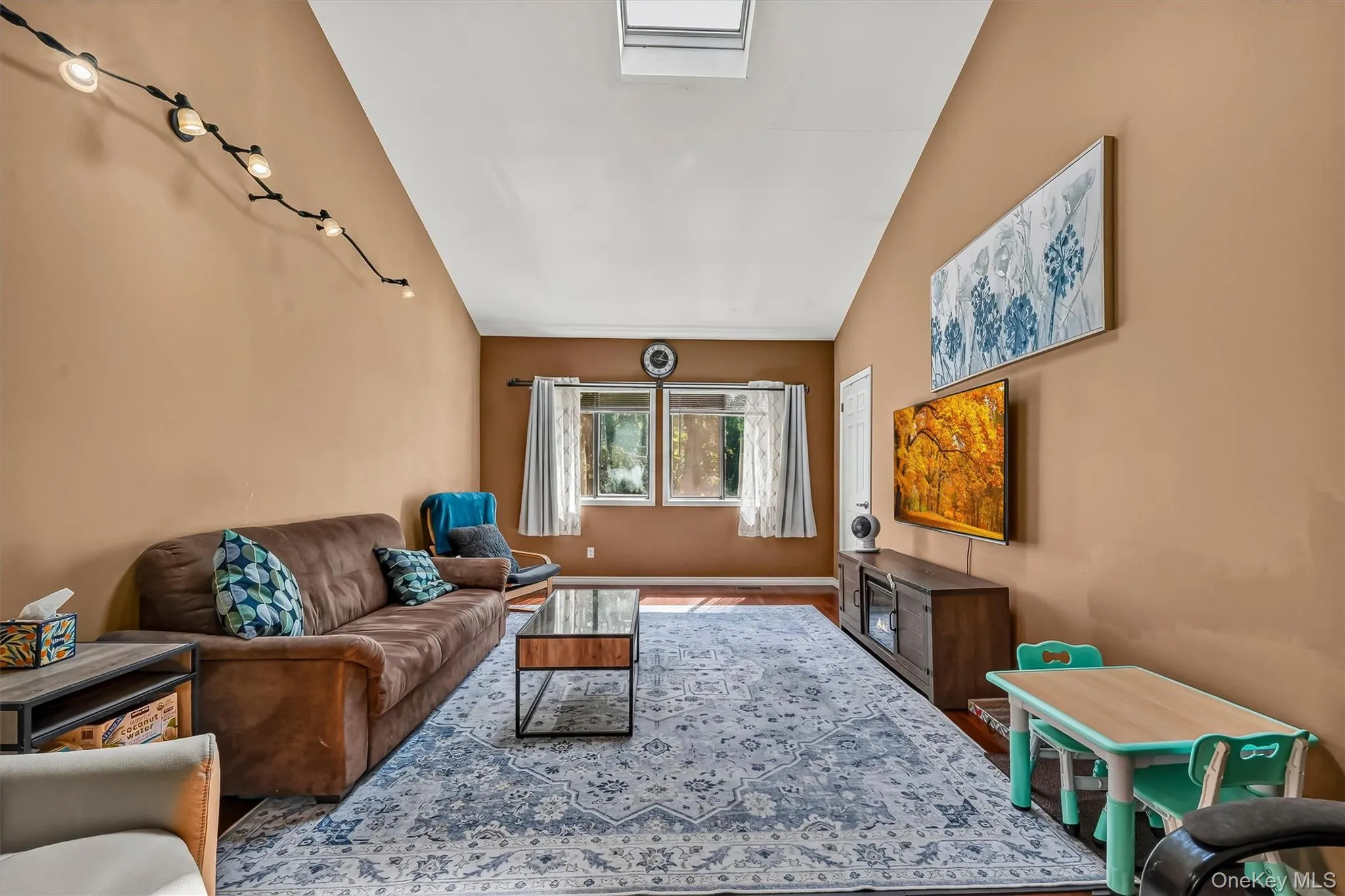 25 College Avenue, Clarkstown, NY, 2 Bedrooms Bedrooms, 7 Rooms Rooms,2 BathroomsBathrooms,Residential,For Rent,College,0,1038689 25 College Avenue, Clarkstown, NY, 2 Bedrooms Bedrooms, 7 Rooms Rooms,2 BathroomsBathrooms,Residential,For Rent,College,0,1038689