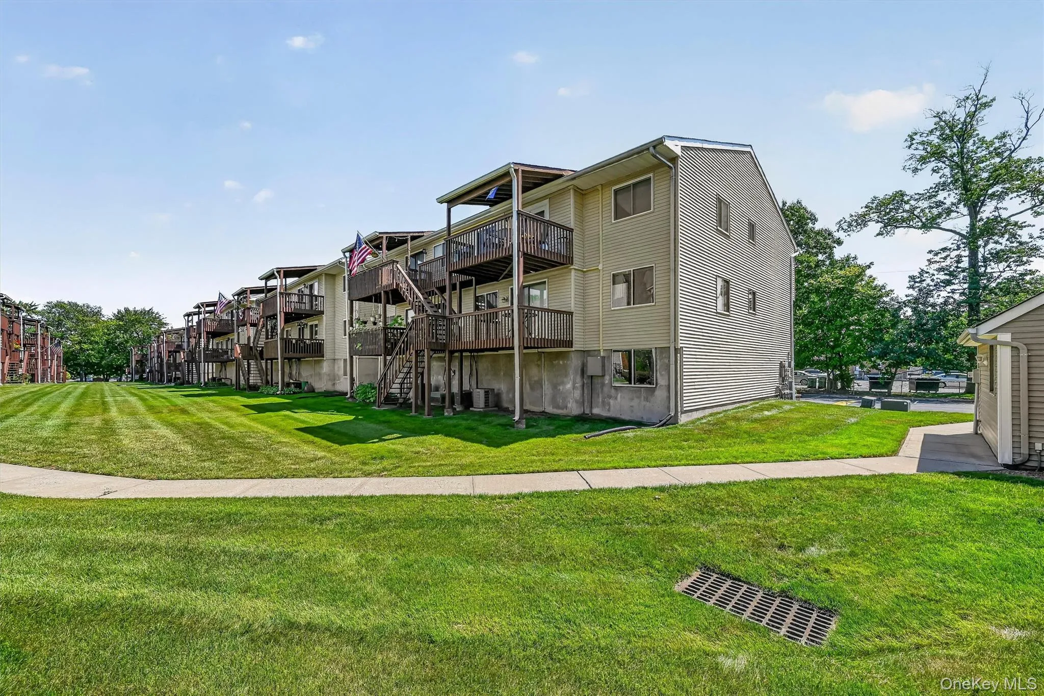 25 College Avenue, Clarkstown, NY, 2 Bedrooms Bedrooms, 7 Rooms Rooms,2 BathroomsBathrooms,Residential,For Rent,College,0,1038689 25 College Avenue, Clarkstown, NY, 2 Bedrooms Bedrooms, 7 Rooms Rooms,2 BathroomsBathrooms,Residential,For Rent,College,0,1038689