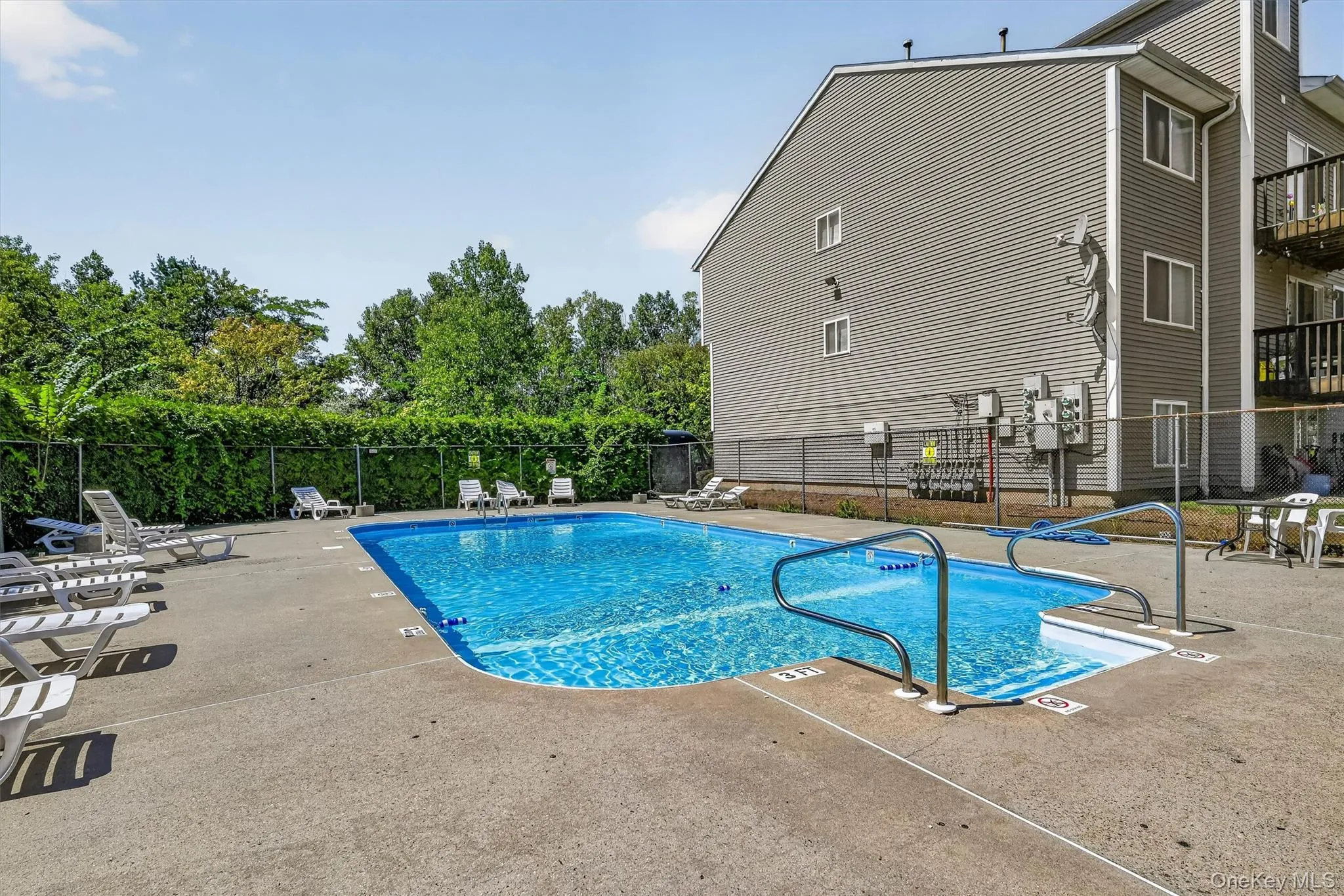 25 College Avenue, Clarkstown, NY, 2 Bedrooms Bedrooms, 7 Rooms Rooms,2 BathroomsBathrooms,Residential,For Rent,College,0,1038689 25 College Avenue, Clarkstown, NY, 2 Bedrooms Bedrooms, 7 Rooms Rooms,2 BathroomsBathrooms,Residential,For Rent,College,0,1038689