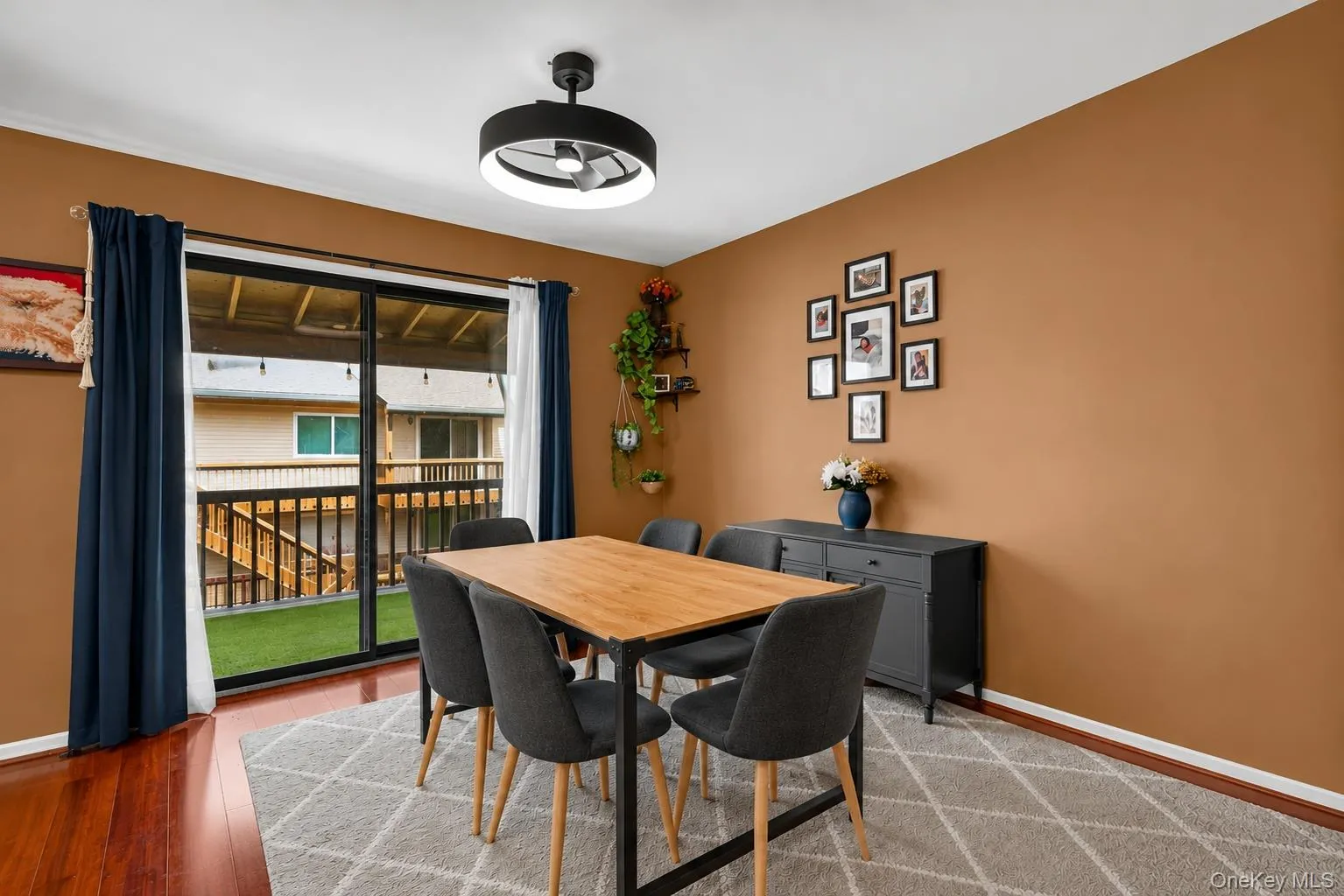 25 College Avenue, Clarkstown, NY, 2 Bedrooms Bedrooms, 7 Rooms Rooms,2 BathroomsBathrooms,Residential,For Rent,College,0,1038689 25 College Avenue, Clarkstown, NY, 2 Bedrooms Bedrooms, 7 Rooms Rooms,2 BathroomsBathrooms,Residential,For Rent,College,0,1038689