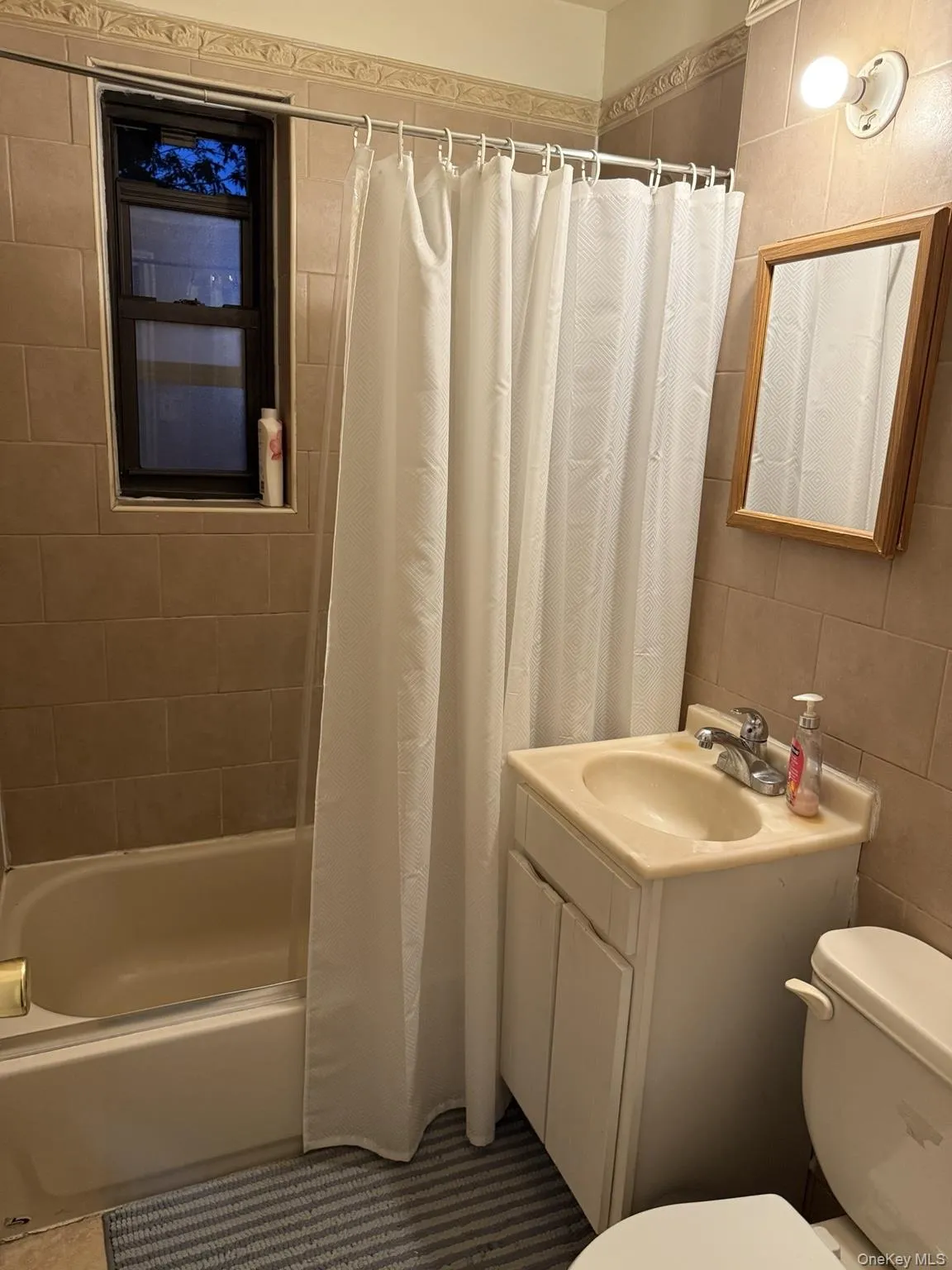 144-46 77th, New York, NY, 1 Bedroom Bedrooms, 2 Rooms Rooms,1 BathroomBathrooms,Residential Lease,For Rent,77th,0,1038693 144-46 77th, New York, NY, 1 Bedroom Bedrooms, 2 Rooms Rooms,1 BathroomBathrooms,Residential Lease,For Rent,77th,0,1038693