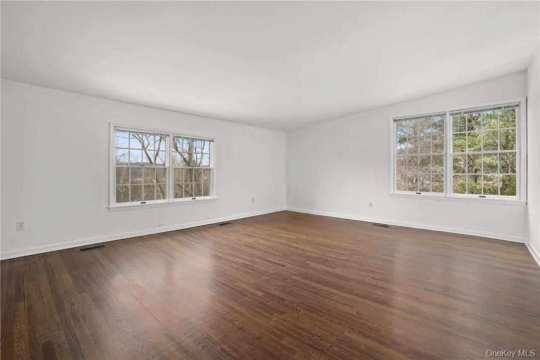 6 Dickson Lane, Bedford, NY, 4 Bedrooms Bedrooms, 12 Rooms Rooms,2 BathroomsBathrooms,Residential Lease,For Rent,Dickson,0,1038694 6 Dickson Lane, Bedford, NY, 4 Bedrooms Bedrooms, 12 Rooms Rooms,2 BathroomsBathrooms,Residential Lease,For Rent,Dickson,0,1038694