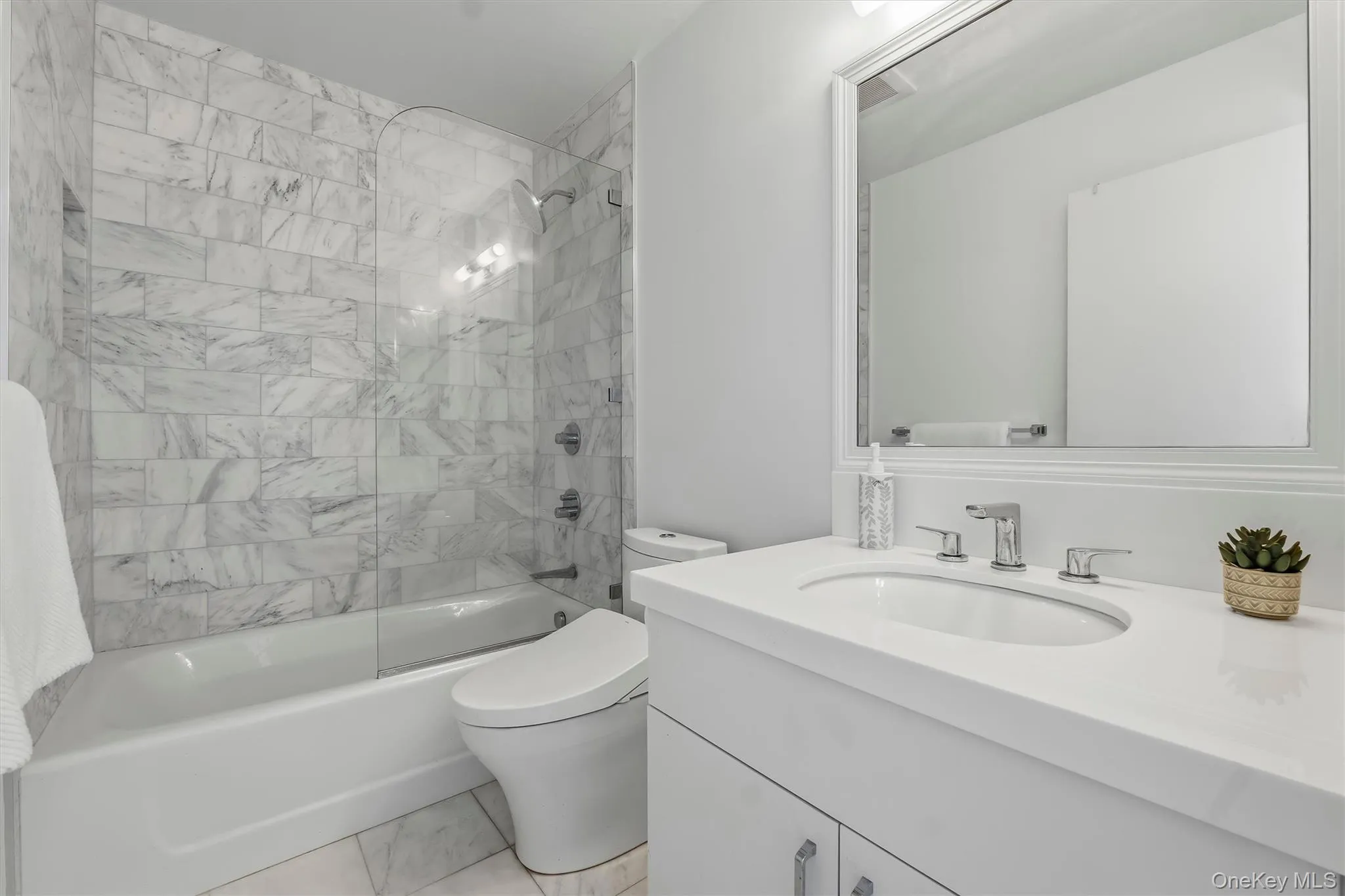 144 Stone Oaks Drive, Greenburgh, NY, 2 Bedrooms Bedrooms, 6 Rooms Rooms,2 BathroomsBathrooms,Residential,For Rent,Stone Oaks,0,1038697 144 Stone Oaks Drive, Greenburgh, NY, 2 Bedrooms Bedrooms, 6 Rooms Rooms,2 BathroomsBathrooms,Residential,For Rent,Stone Oaks,0,1038697