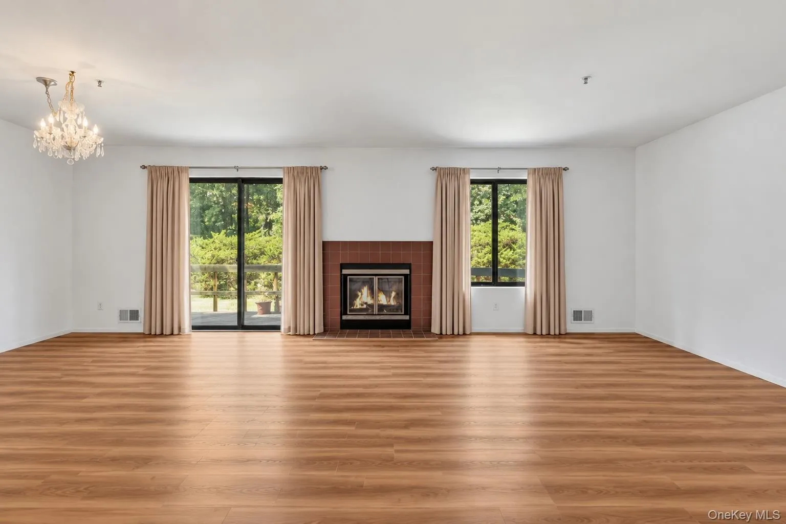 144 Stone Oaks Drive, Greenburgh, NY, 2 Bedrooms Bedrooms, 6 Rooms Rooms,2 BathroomsBathrooms,Residential,For Rent,Stone Oaks,0,1038697 144 Stone Oaks Drive, Greenburgh, NY, 2 Bedrooms Bedrooms, 6 Rooms Rooms,2 BathroomsBathrooms,Residential,For Rent,Stone Oaks,0,1038697