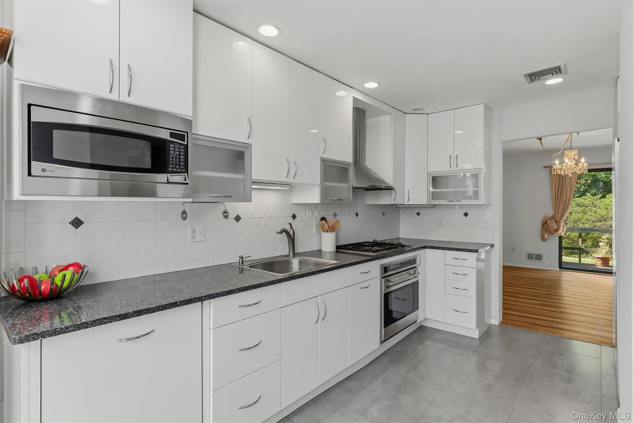 144 Stone Oaks Drive, Greenburgh, NY, 2 Bedrooms Bedrooms, 6 Rooms Rooms,2 BathroomsBathrooms,Residential,For Rent,Stone Oaks,0,1038697 144 Stone Oaks Drive, Greenburgh, NY, 2 Bedrooms Bedrooms, 6 Rooms Rooms,2 BathroomsBathrooms,Residential,For Rent,Stone Oaks,0,1038697