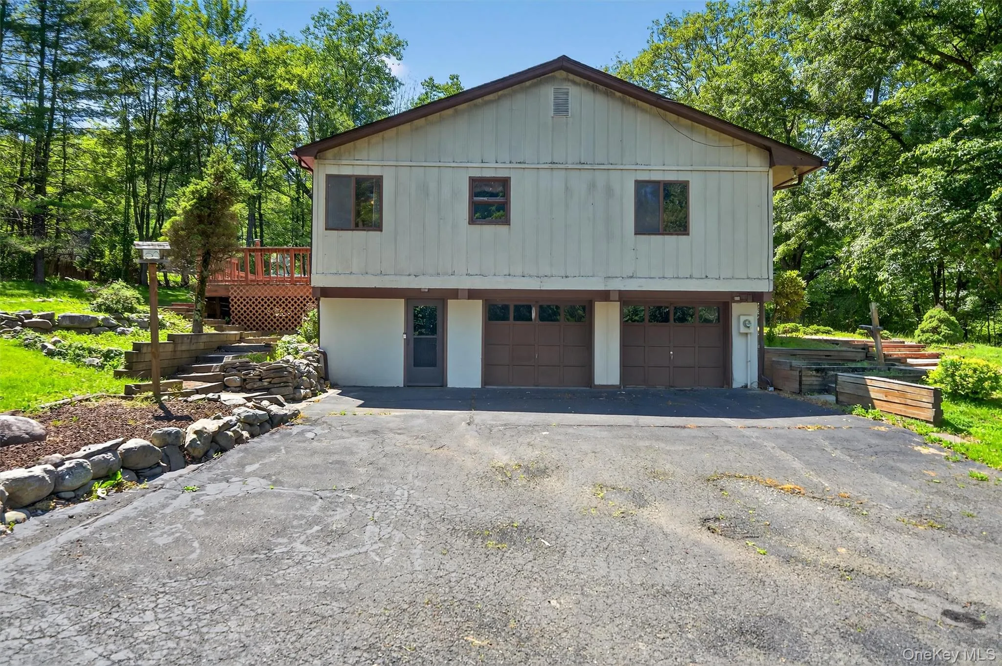 351 Ski Run Road, Mamakating, NY, 4 Bedrooms Bedrooms, 9 Rooms Rooms,2 BathroomsBathrooms,Residential,For Rent,Ski Run,0,1038698 351 Ski Run Road, Mamakating, NY, 4 Bedrooms Bedrooms, 9 Rooms Rooms,2 BathroomsBathrooms,Residential,For Rent,Ski Run,0,1038698